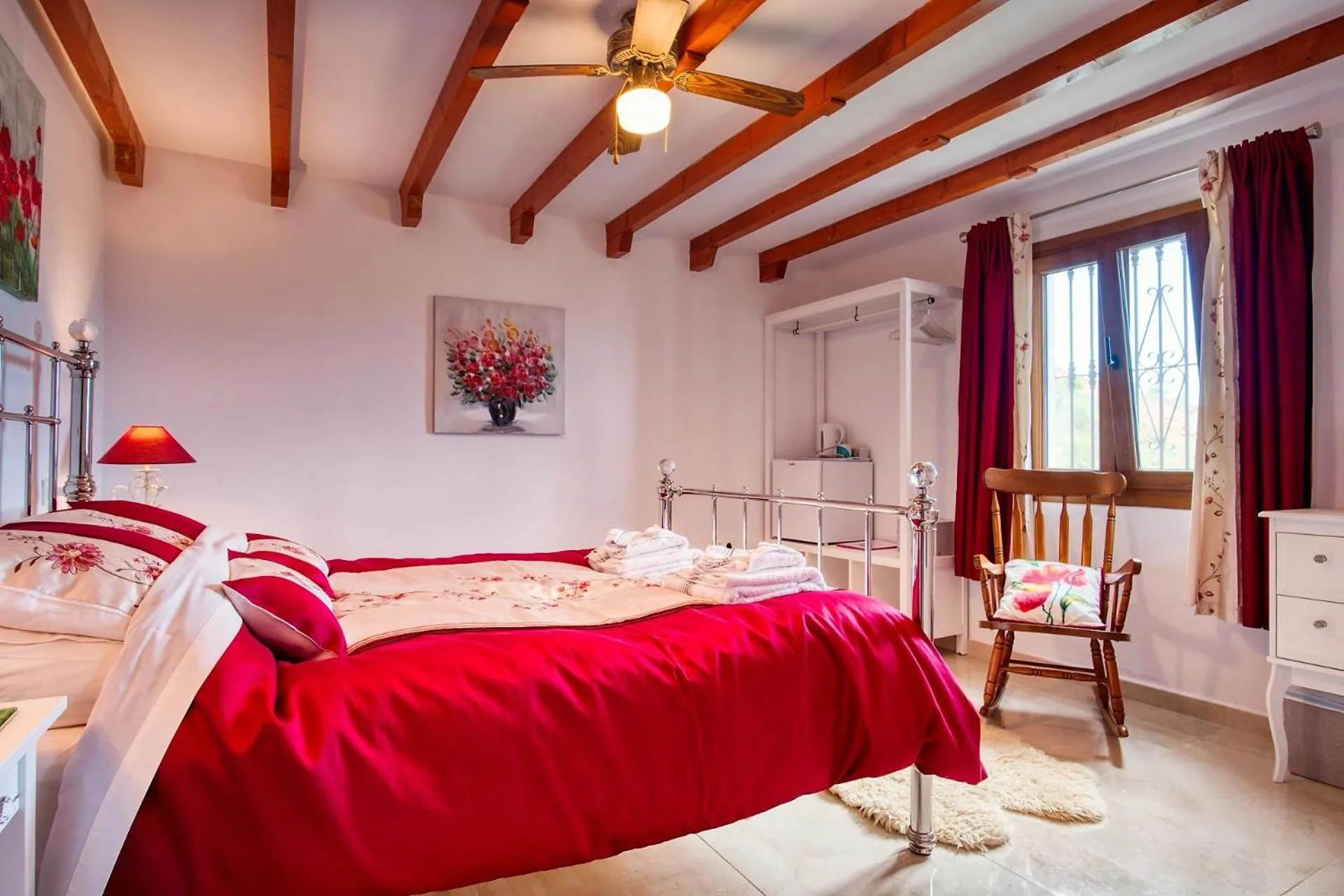 Bedroom, Bed in Casa las Torres B&B