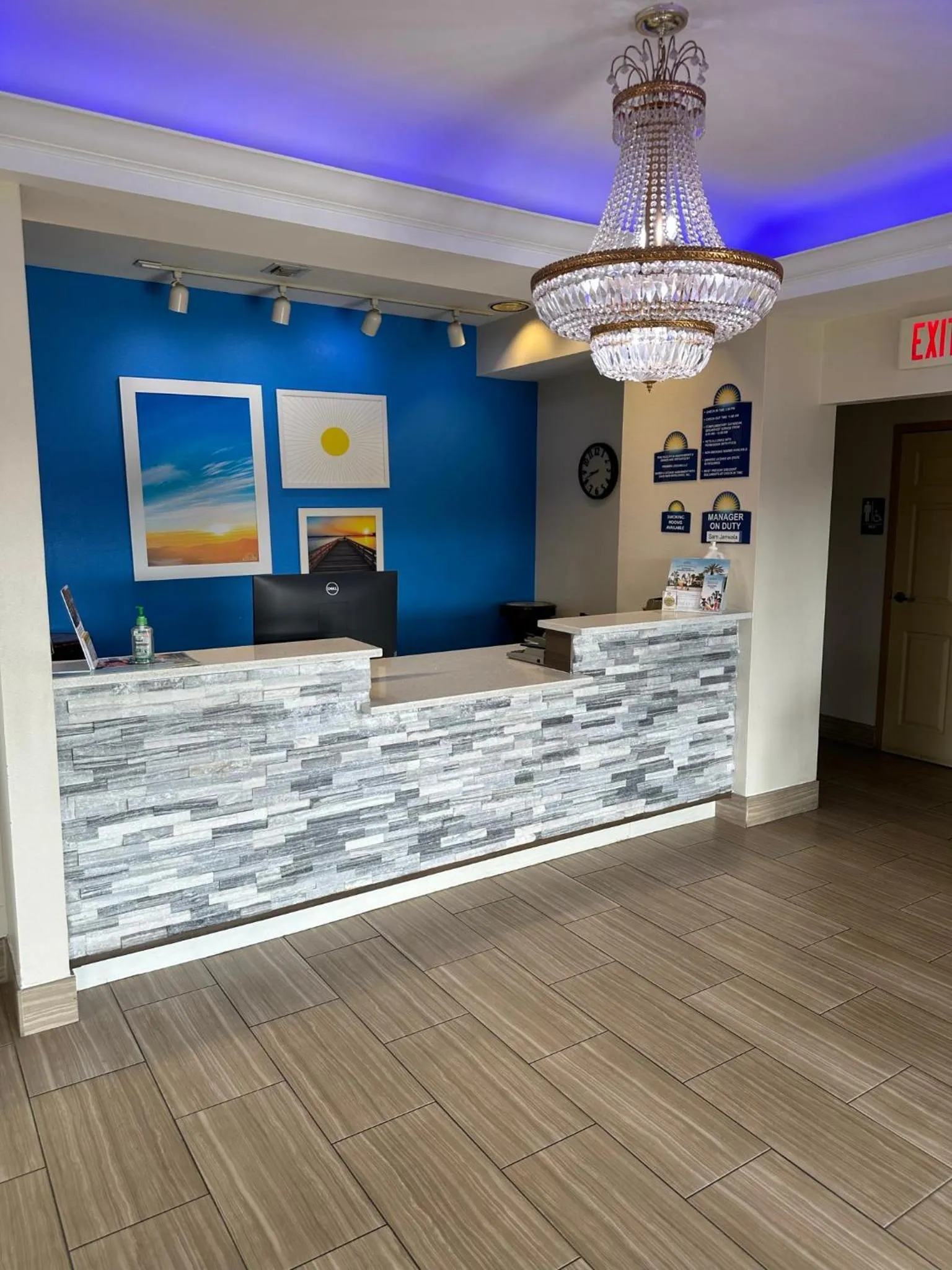 Lobby or reception in Days Inn & Suites by Wyndham Opelousas