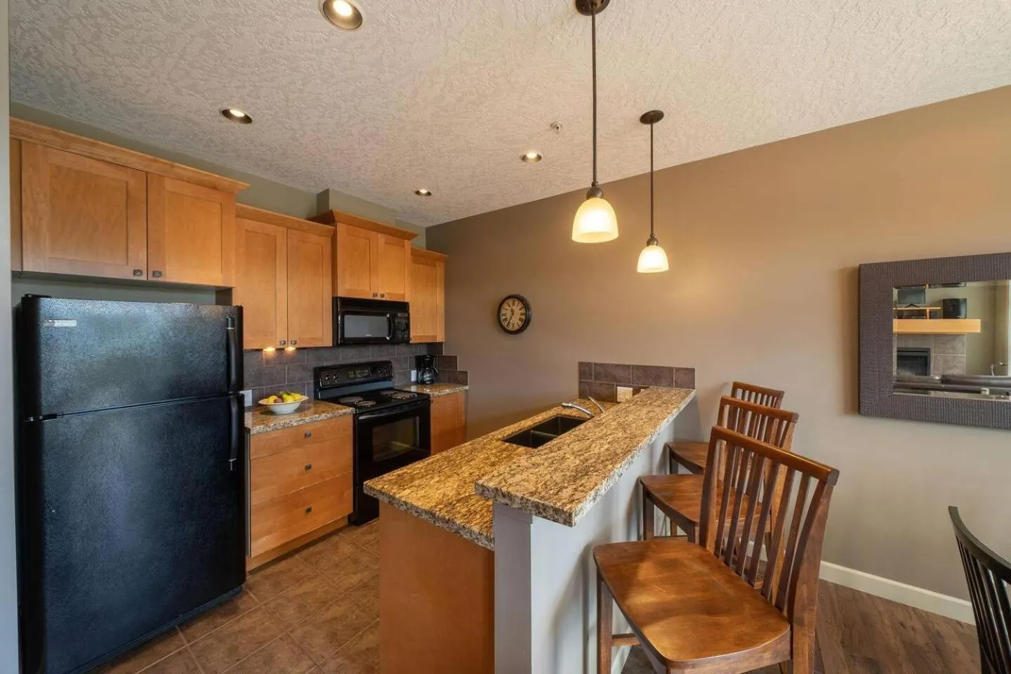 Sooke Harbour Resort & Marina