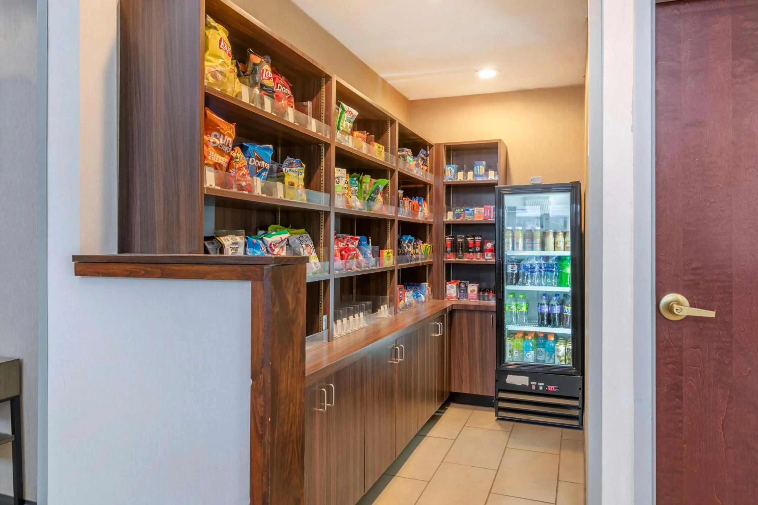 Property building in Best Western Liverpool-Syracuse Inn & Suites