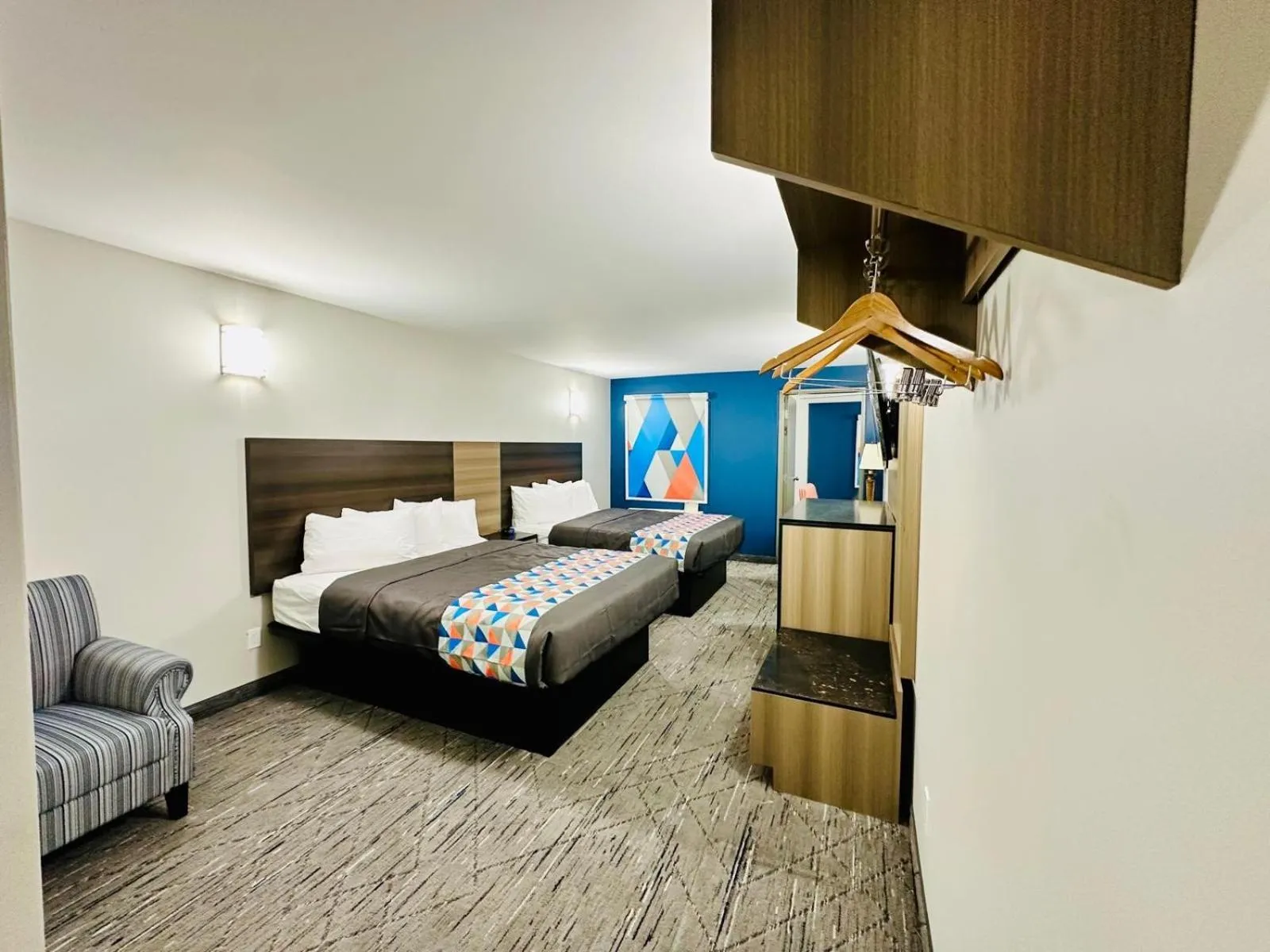 Photo of the whole room, Bed in Northland Motel