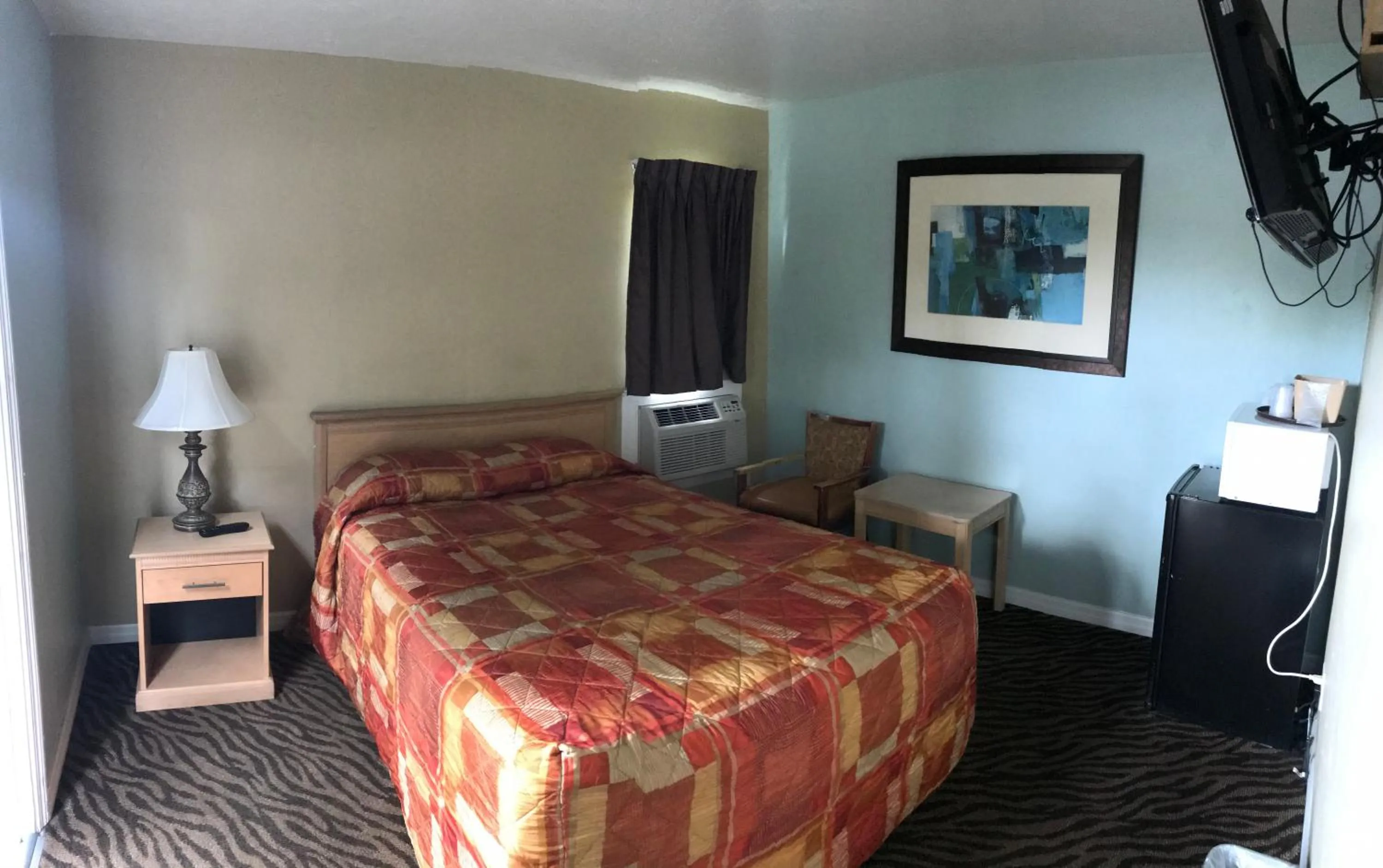 Bed in Immokalee Inn