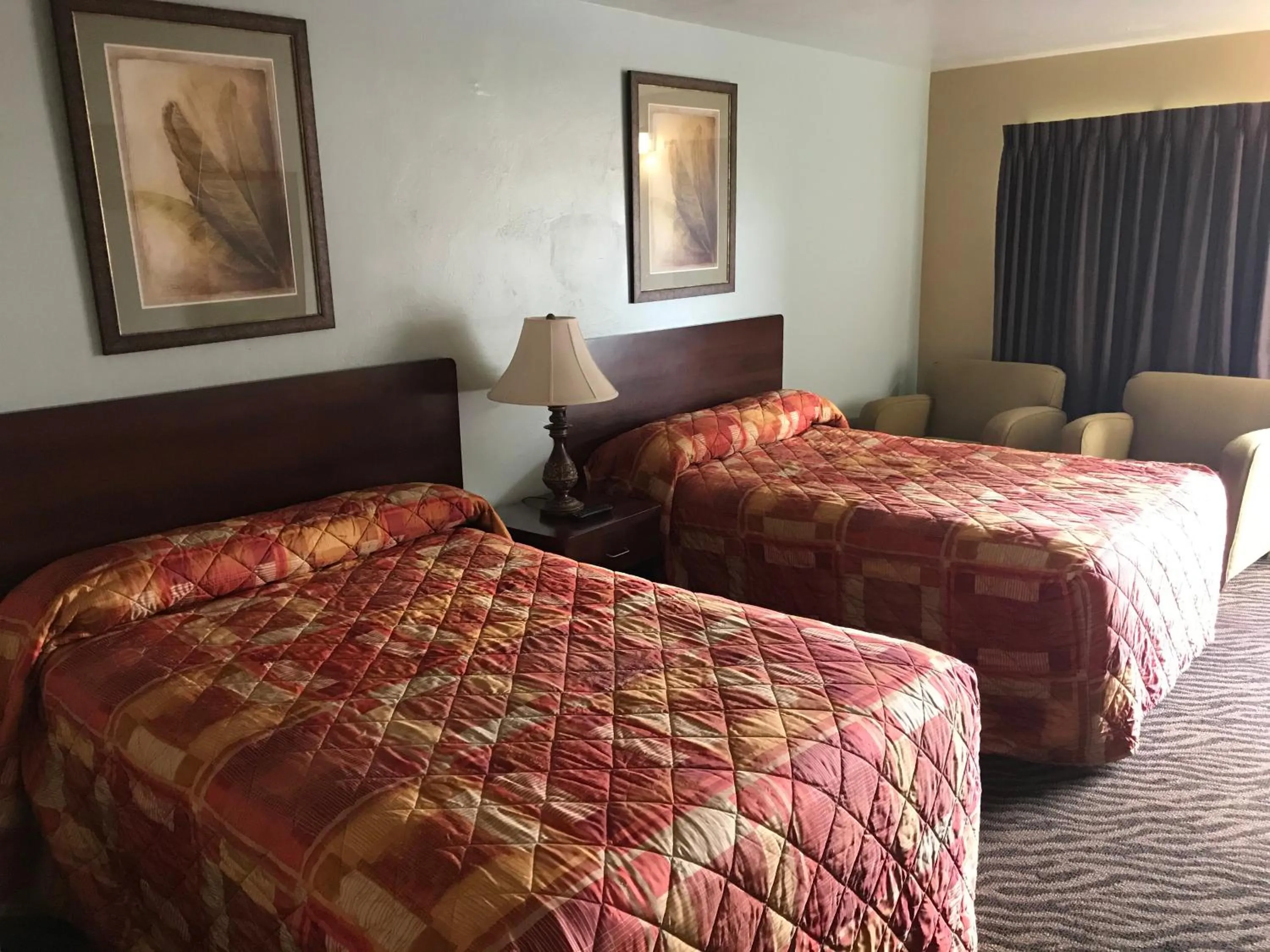 Bed in Immokalee Inn