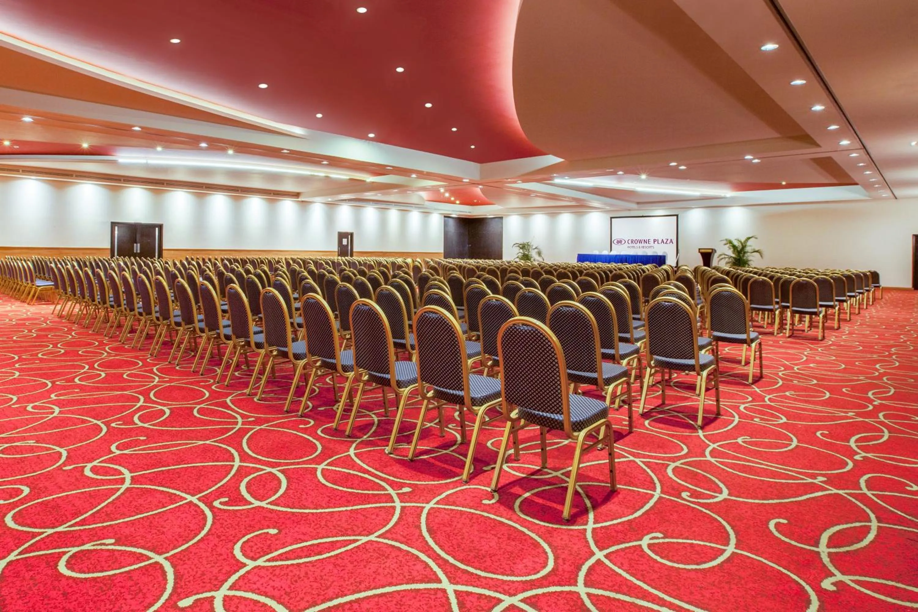 Meeting/conference room in Holiday Inn Tuxpan - Convention Center by IHG