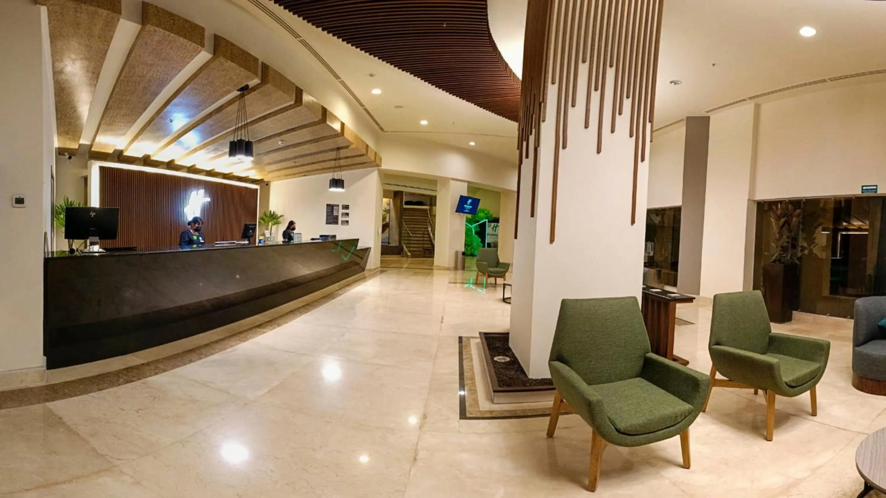 Lobby or reception in Holiday Inn Tuxpan - Convention Center by IHG