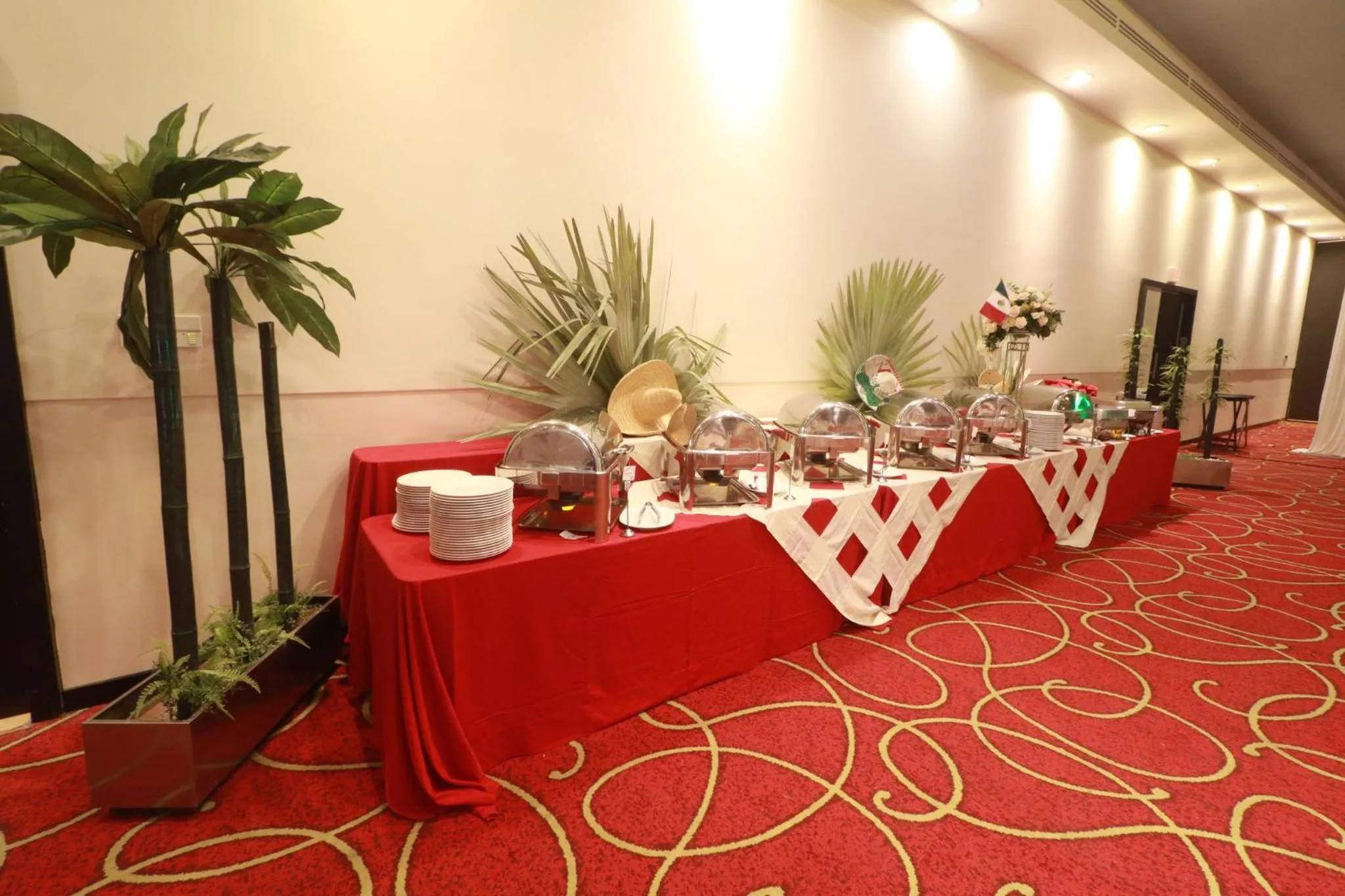 Meeting/conference room in Holiday Inn Tuxpan - Convention Center by IHG