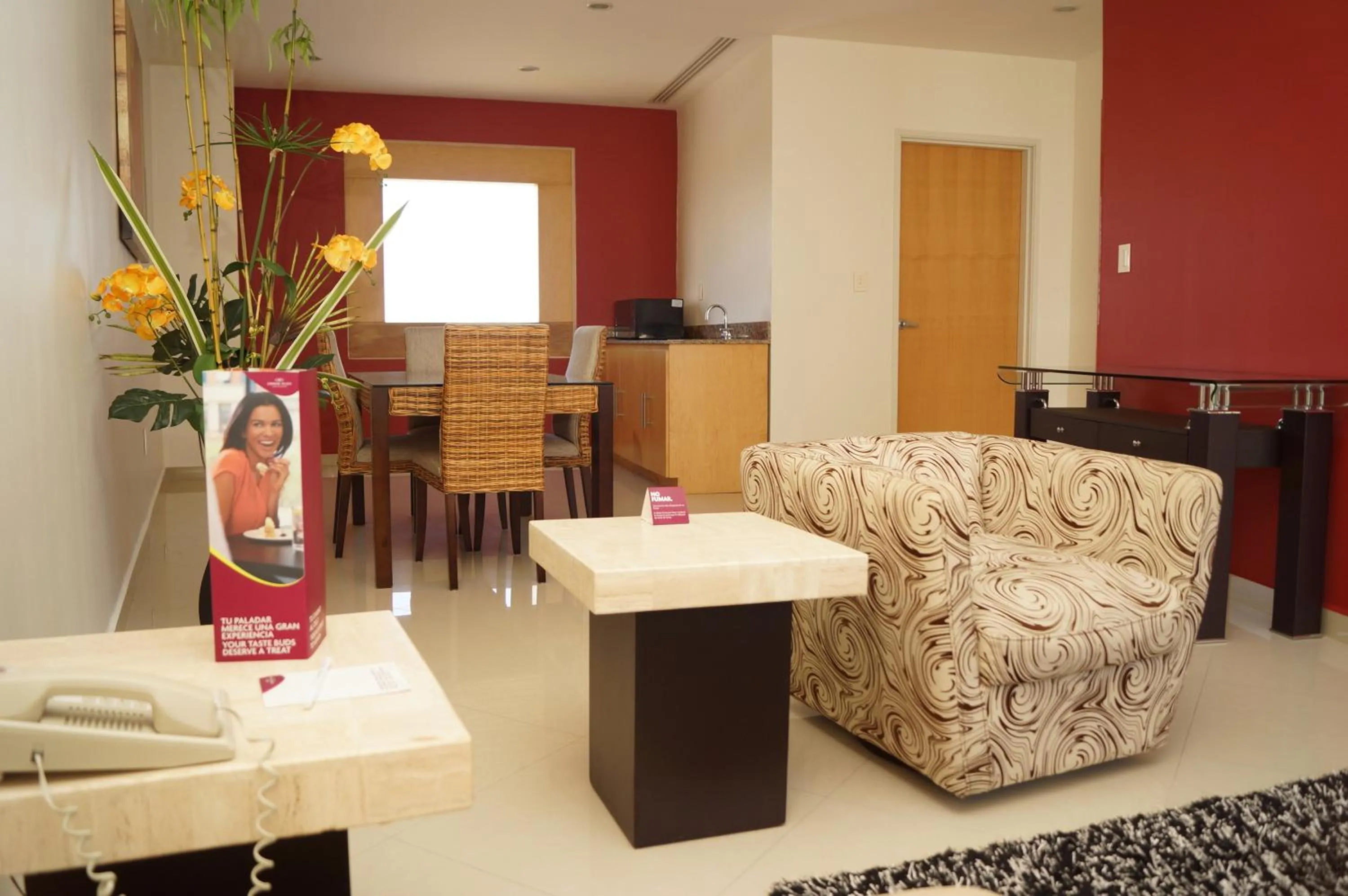 Photo of the whole room in Holiday Inn Tuxpan - Convention Center by IHG