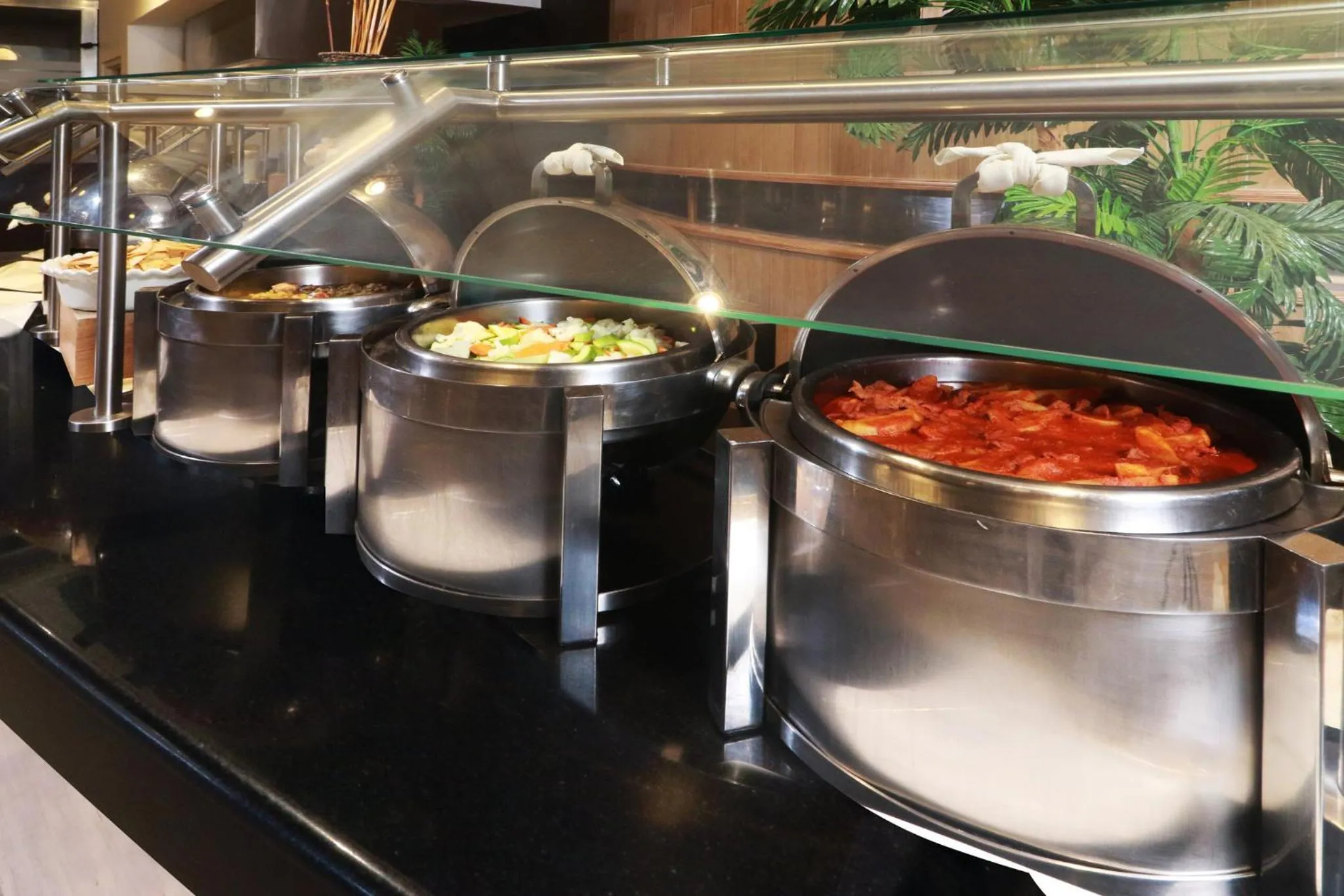 Breakfast in Holiday Inn Tuxpan - Convention Center by IHG