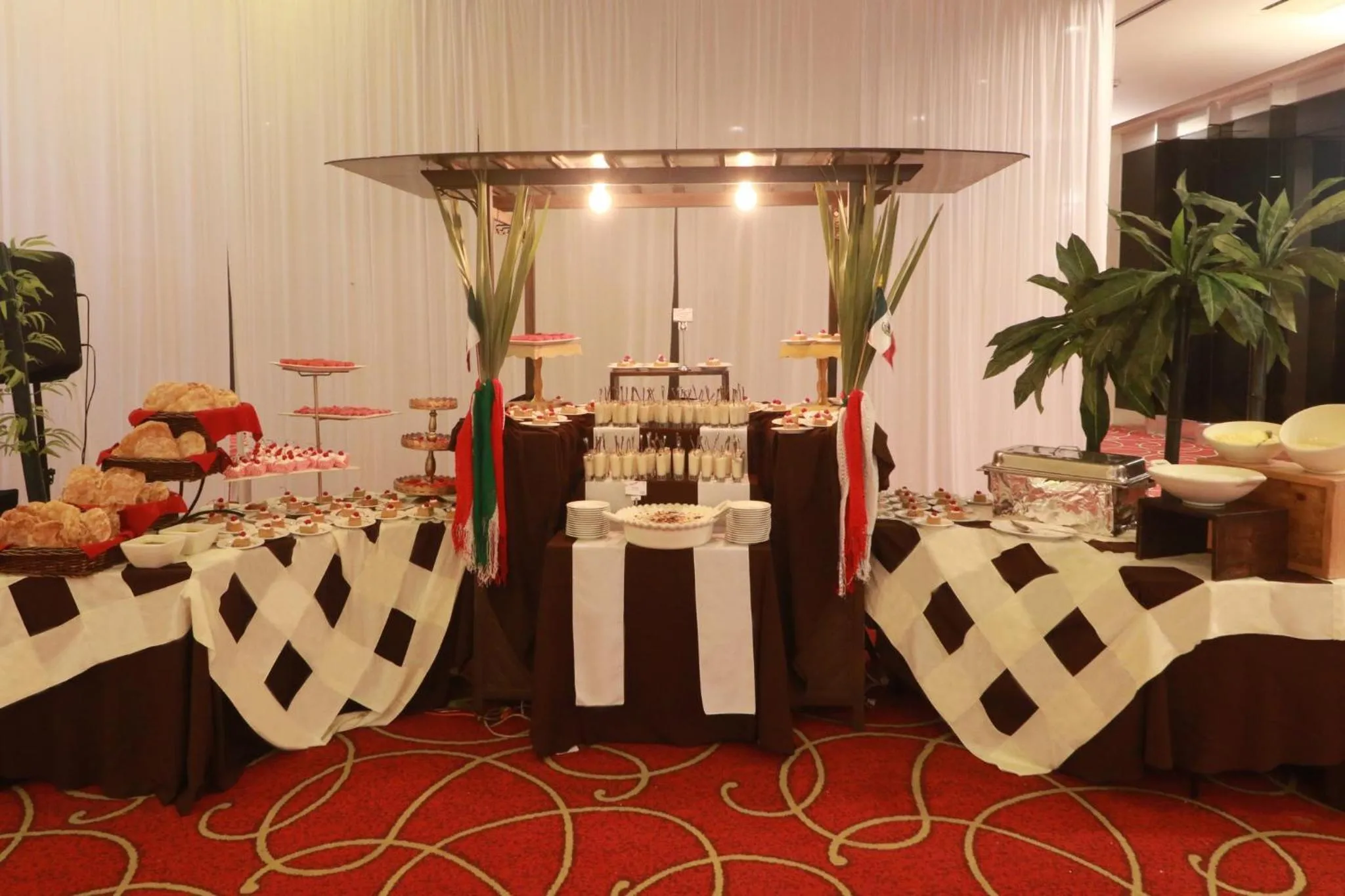 Meeting/conference room in Holiday Inn Tuxpan - Convention Center by IHG