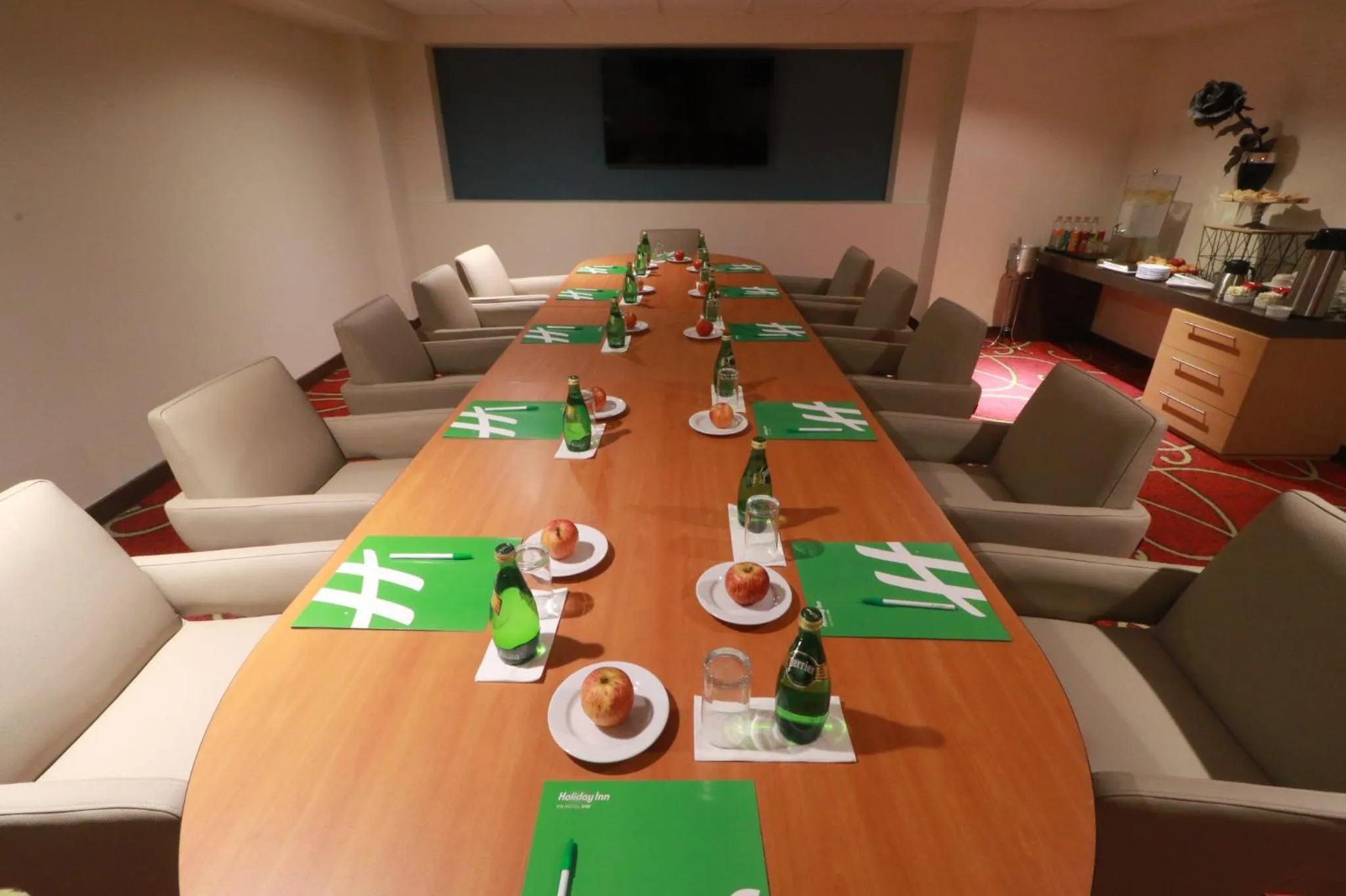 Meeting/conference room in Holiday Inn Tuxpan - Convention Center by IHG