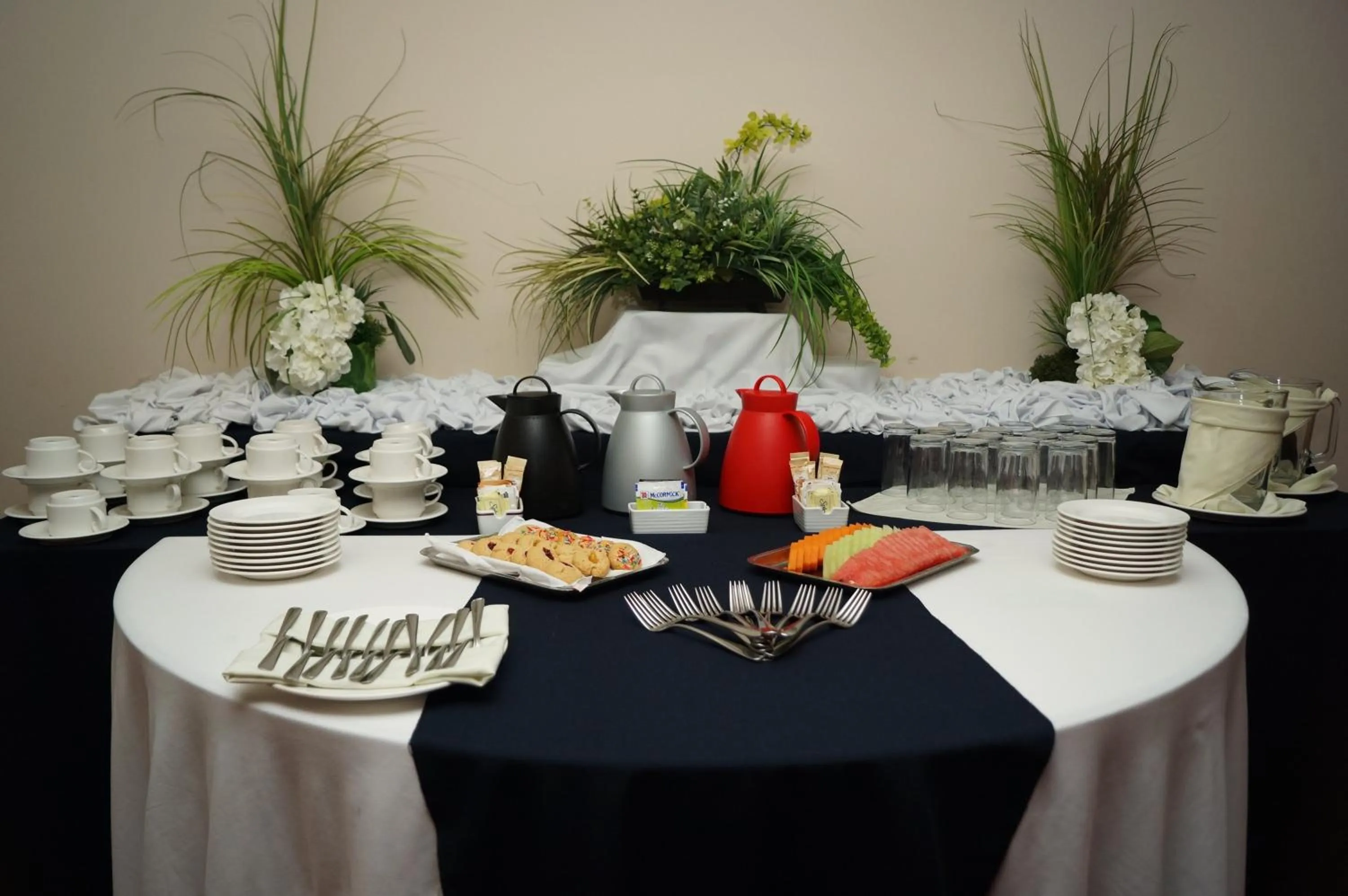Meeting/conference room in Holiday Inn Tuxpan - Convention Center by IHG