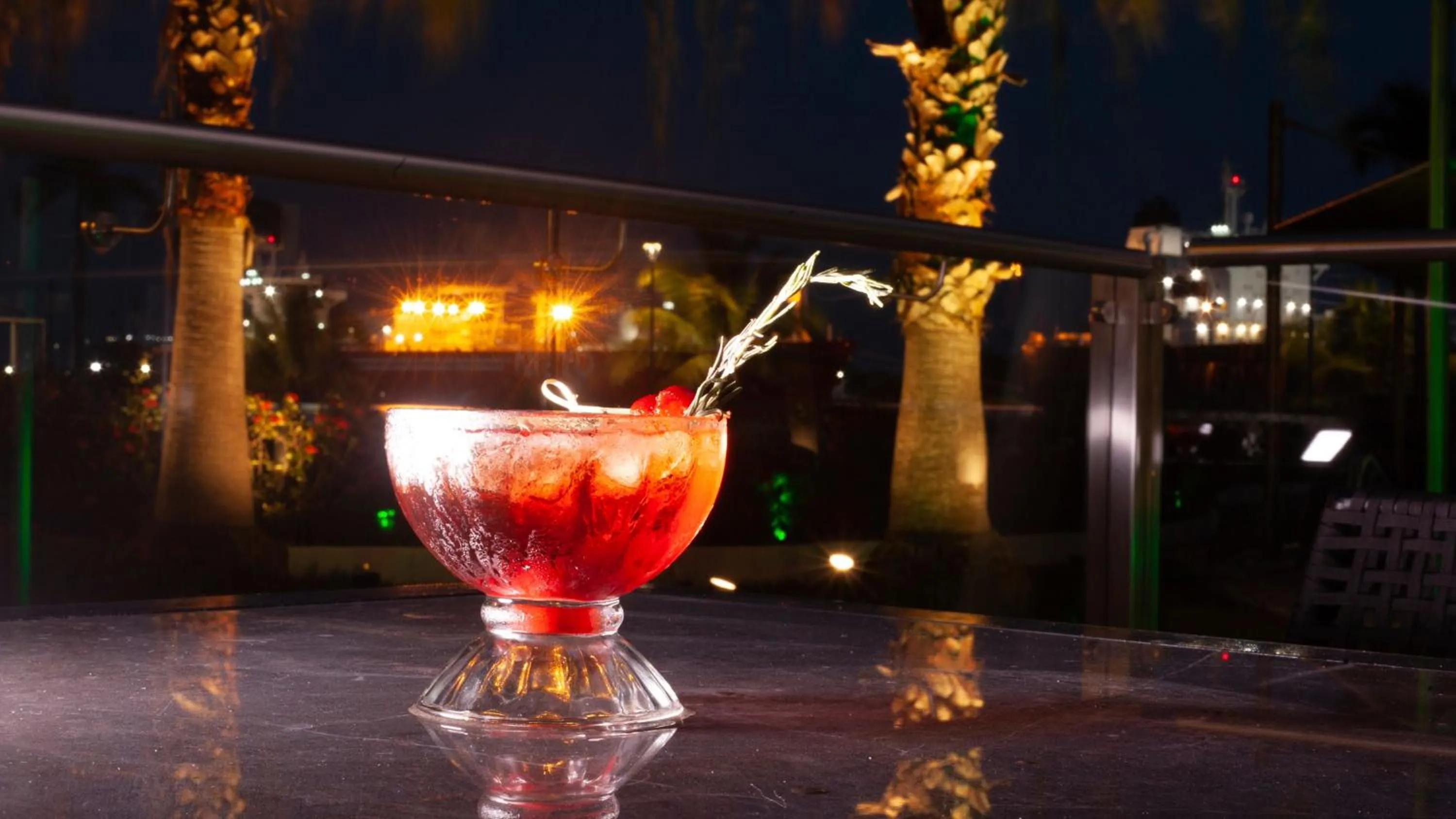 Restaurant/places to eat in Holiday Inn Tuxpan - Convention Center by IHG