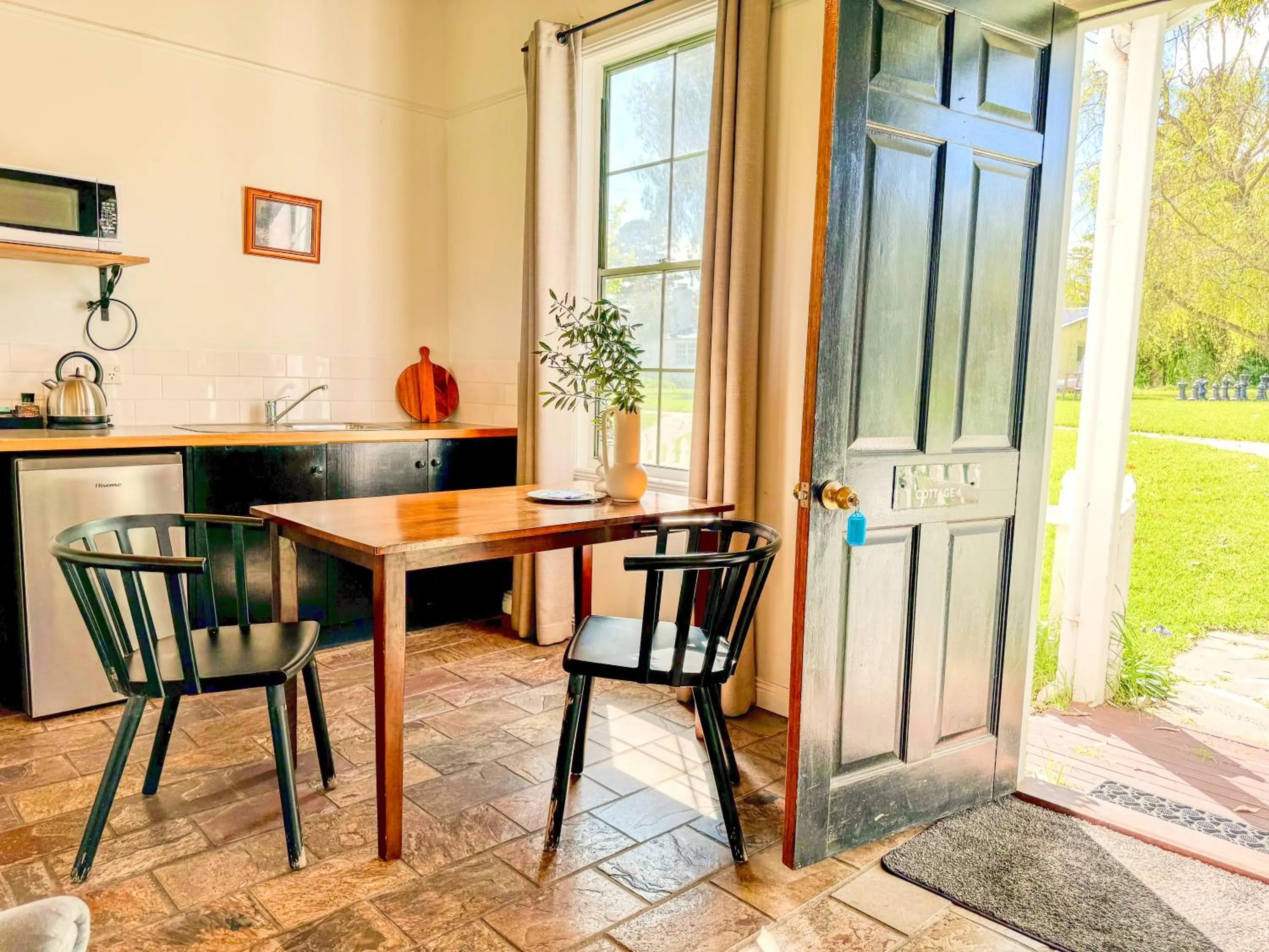 Clonmara Country House and Cottages