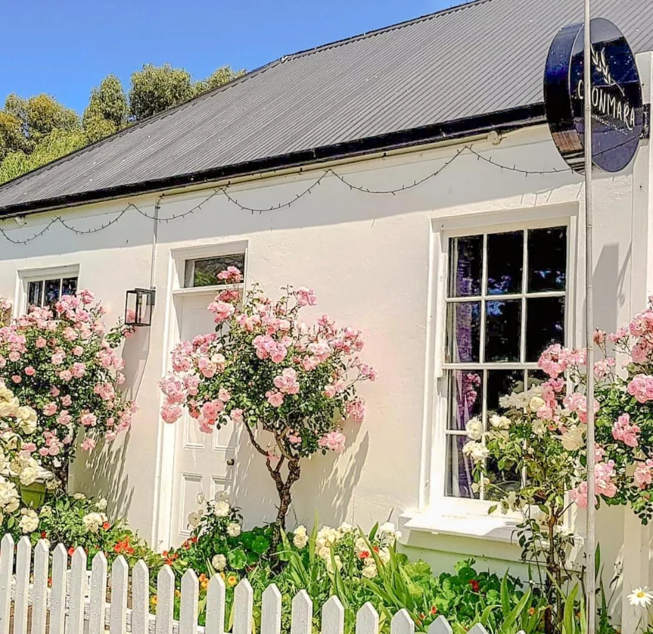 Property building in Clonmara Country House and Cottages