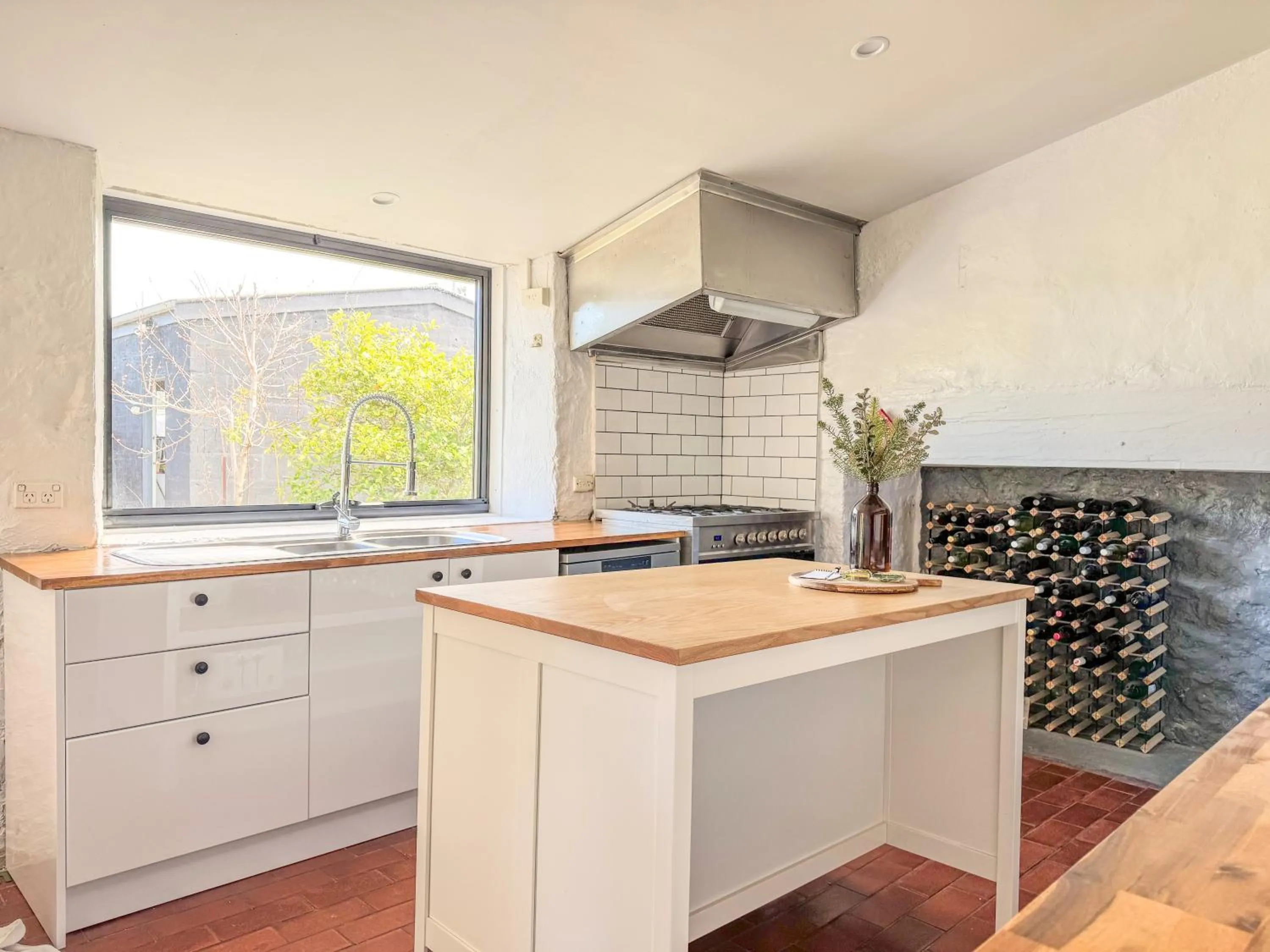 Clonmara Country House and Cottages