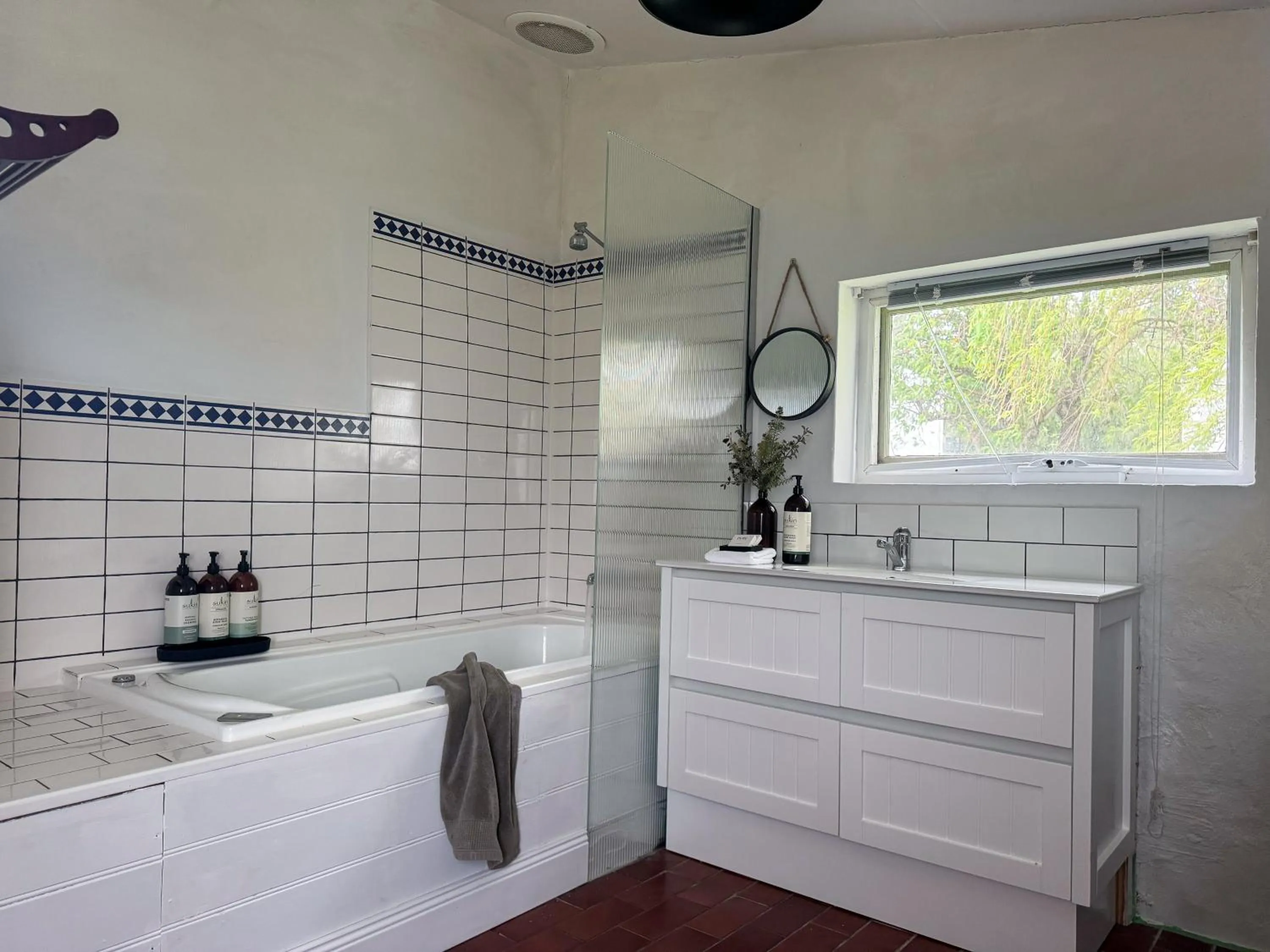 Clonmara Country House and Cottages