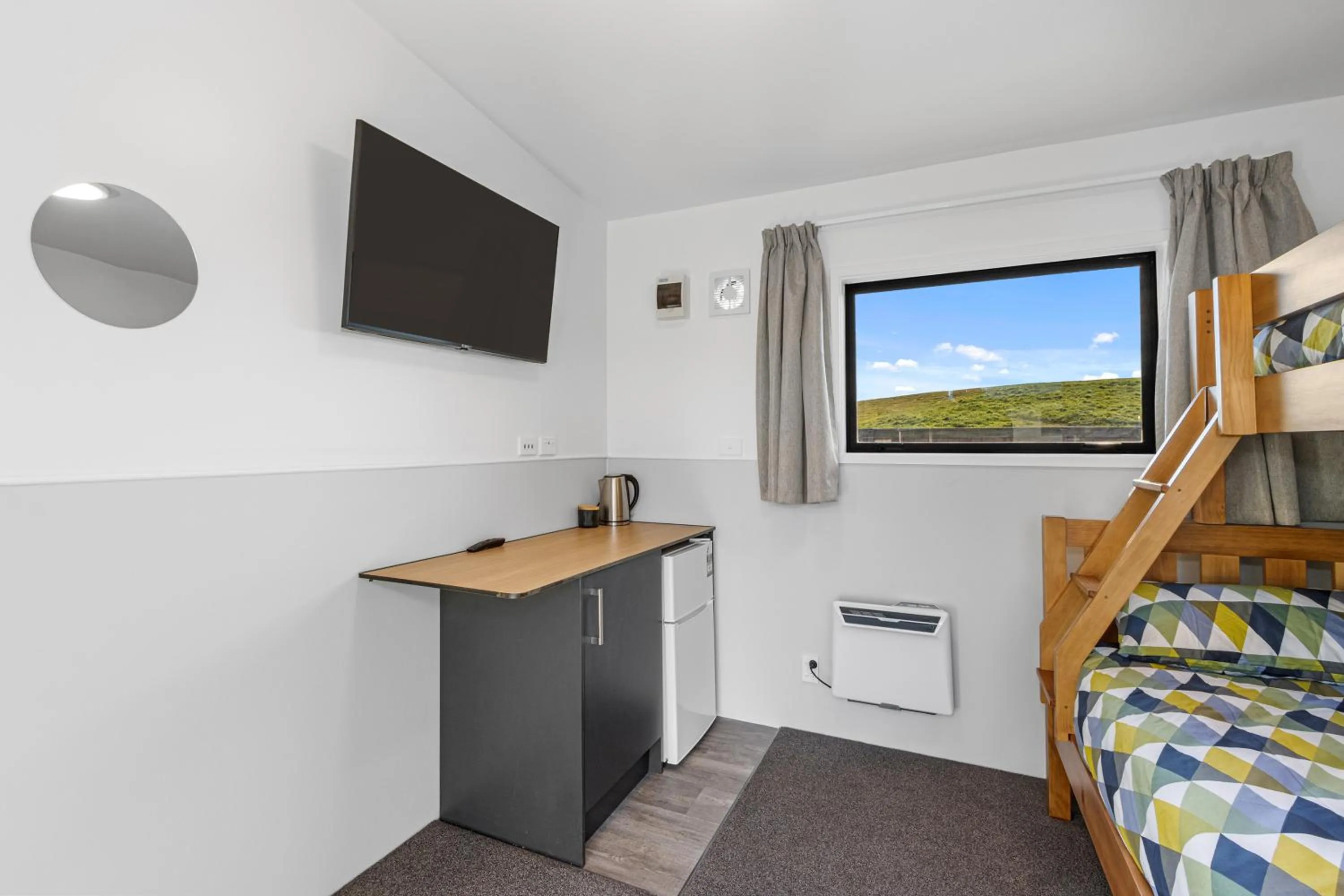 Bedroom, Bed in North South Holiday Park