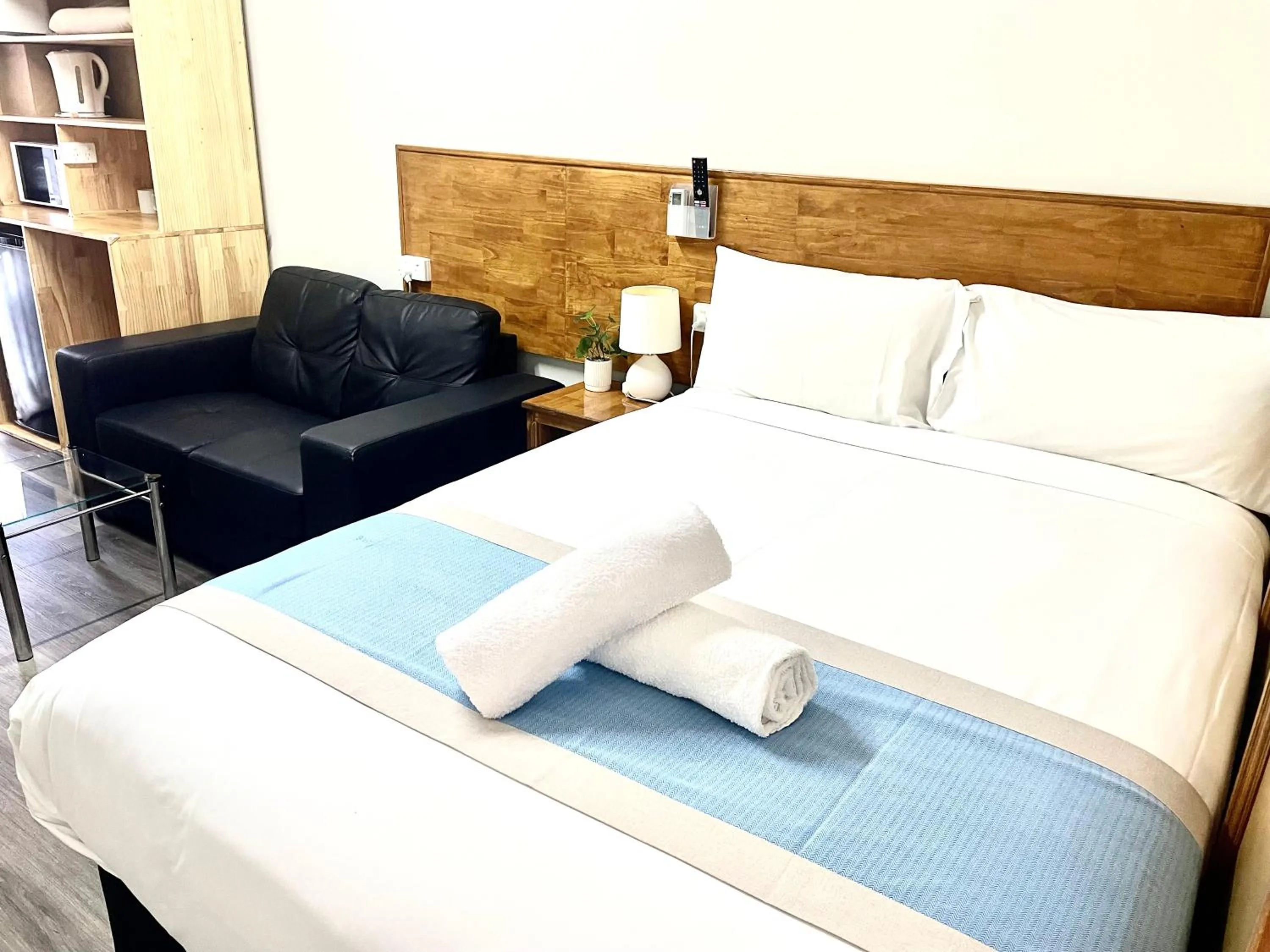 Bed in Highway Motor Inn Taree