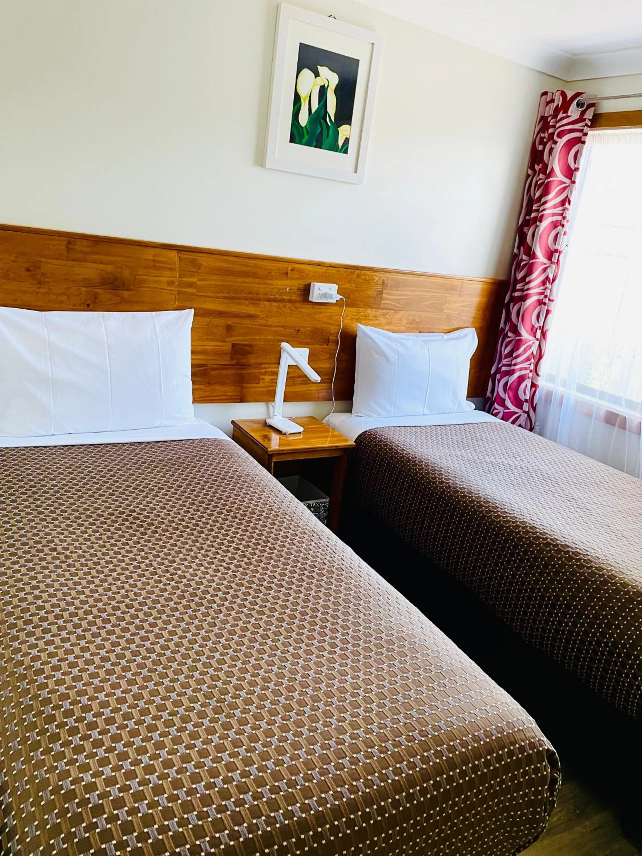 Bed in Highway Motor Inn Taree