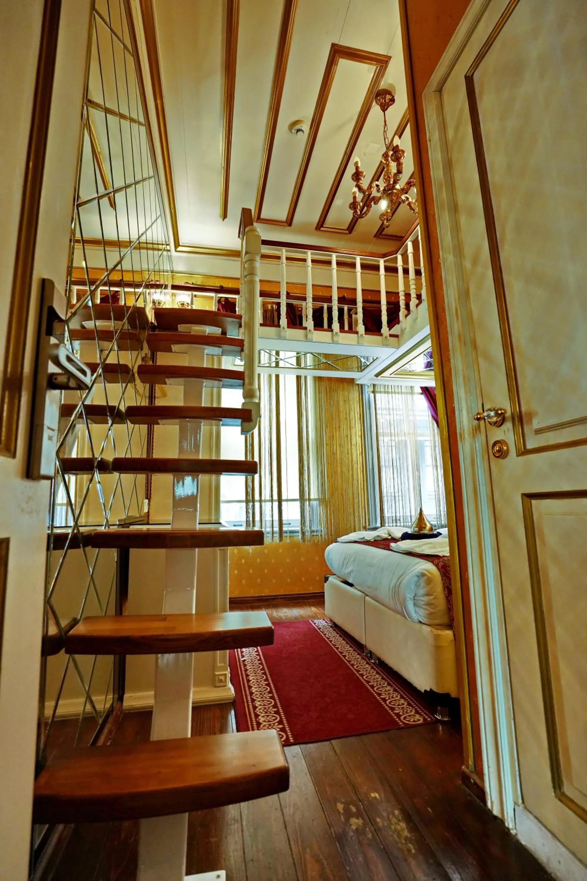 bunk bed, Bed in Sultan Tughra Hotel