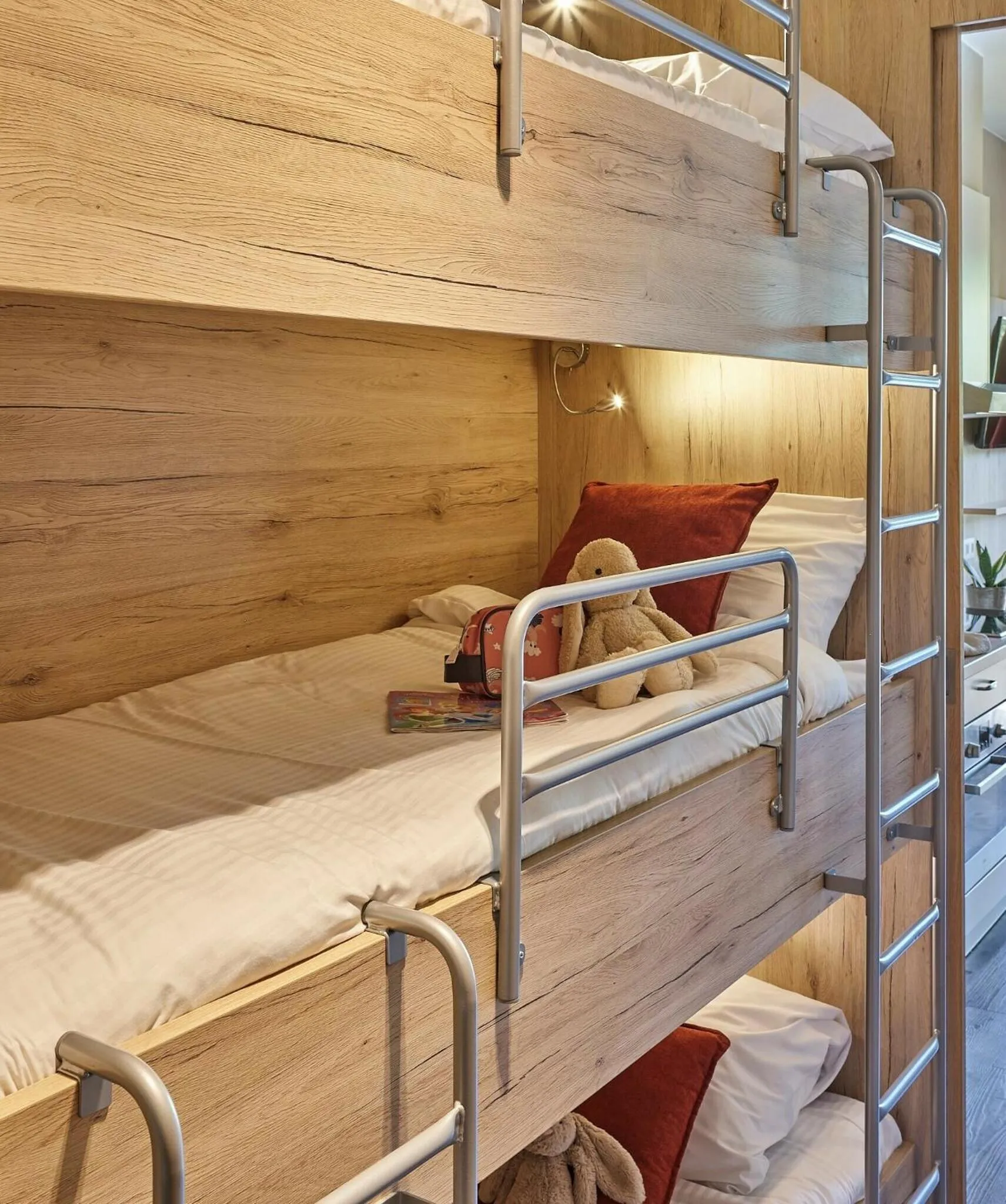 bunk bed, Bed in Holiday Suites Blankenberge