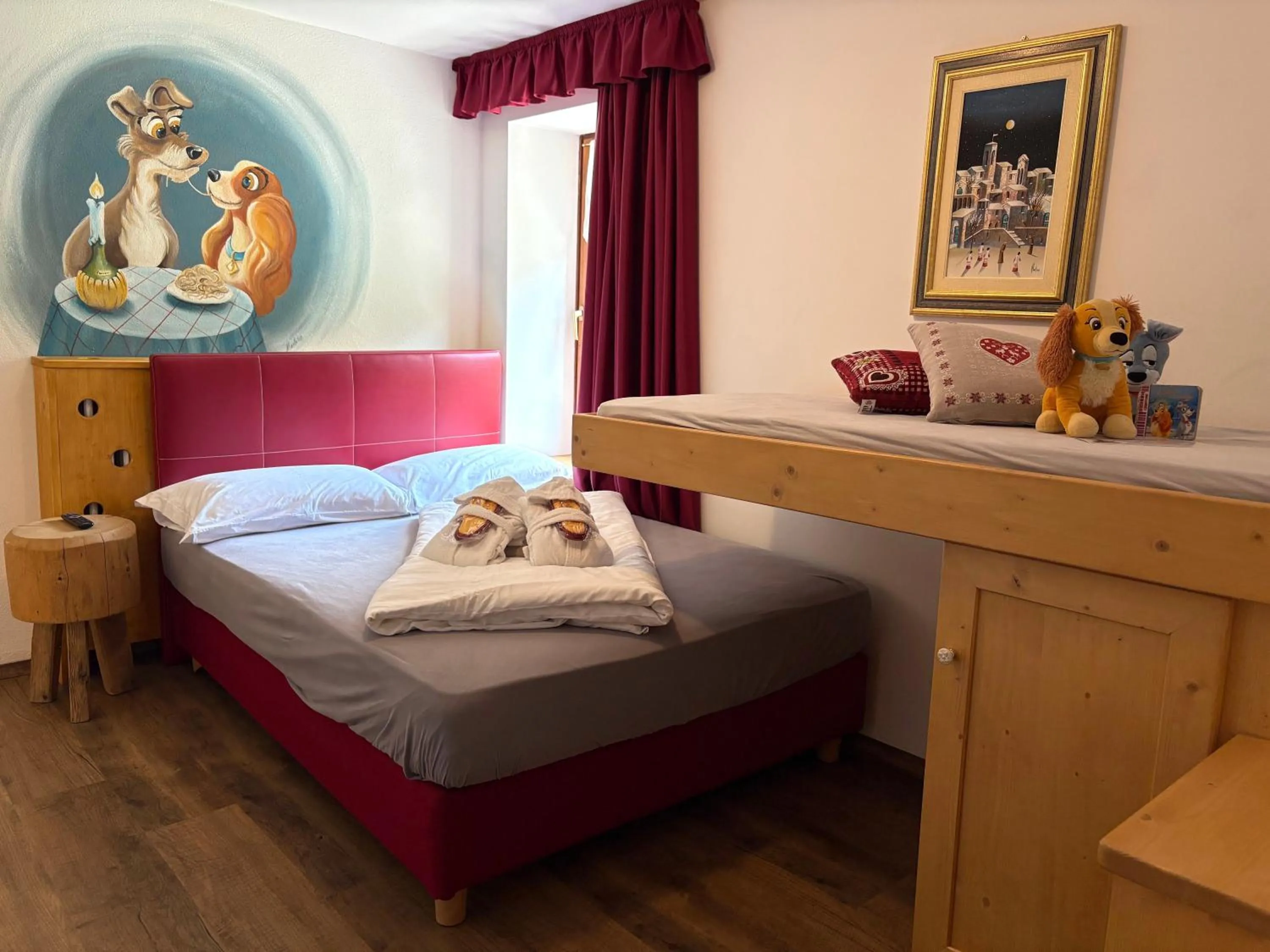 Bedroom, Bed in Alpen Family Hotel Someda