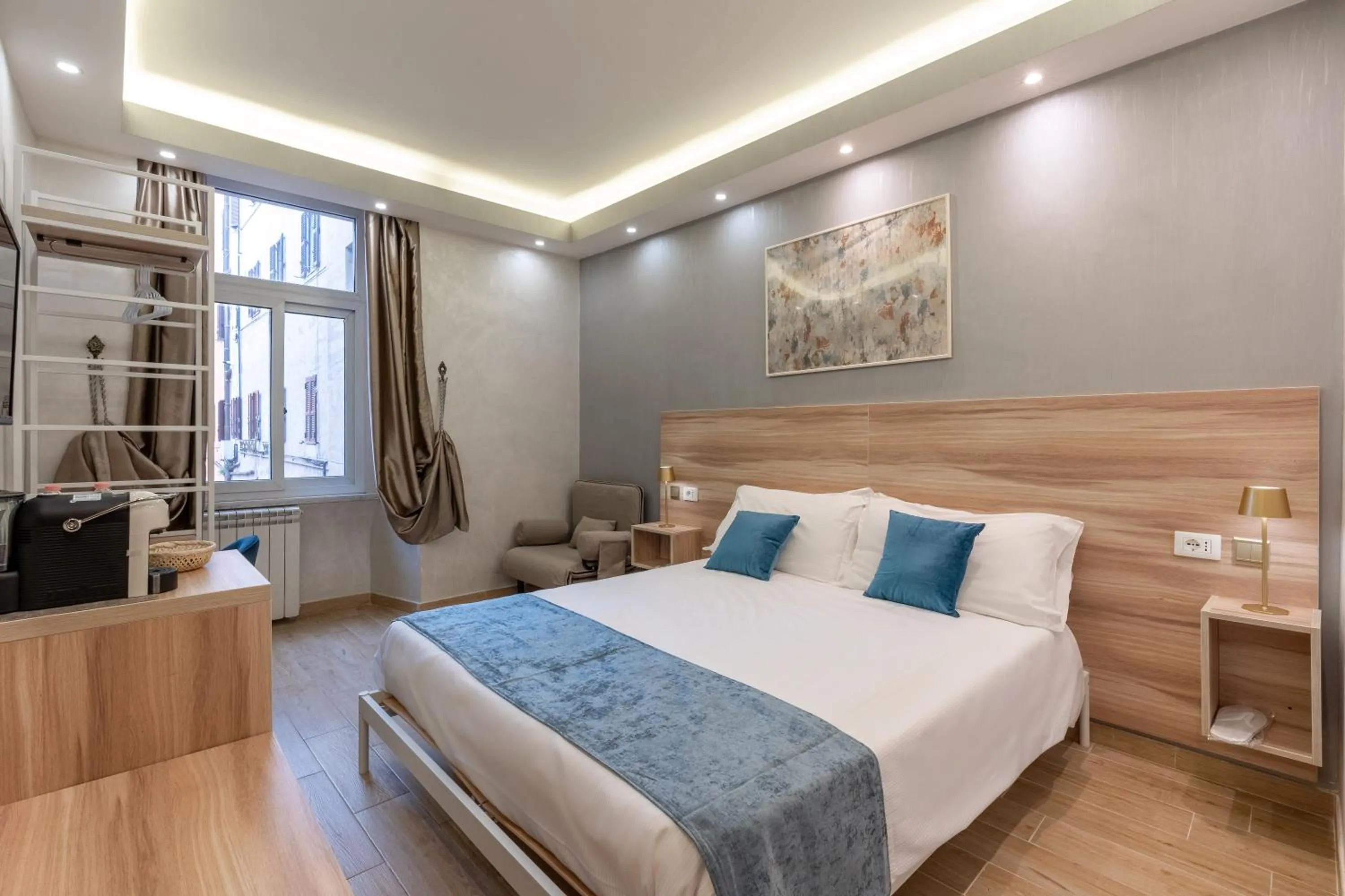 Bed in Rome Love Hotel