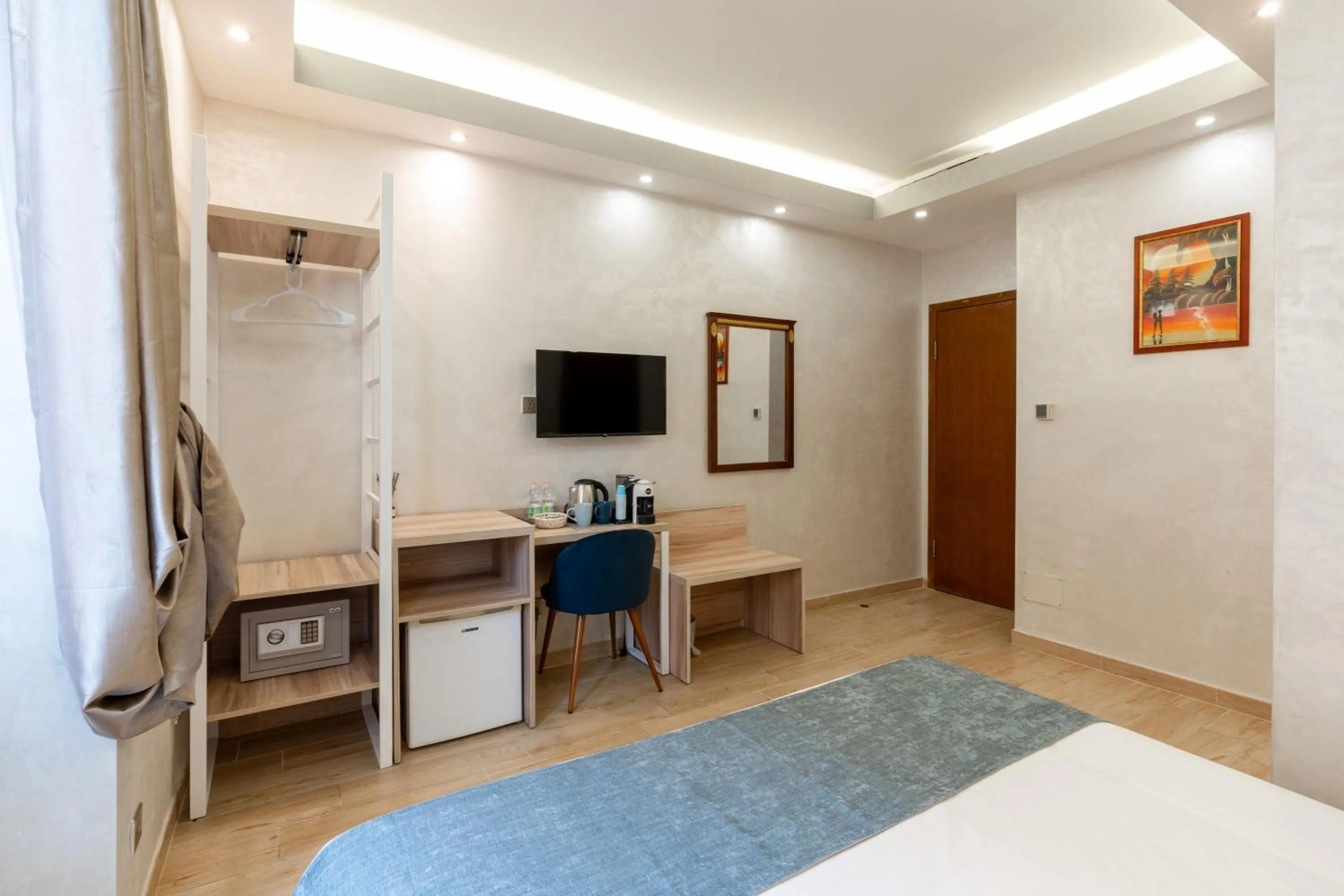 Bed in Rome Love Hotel