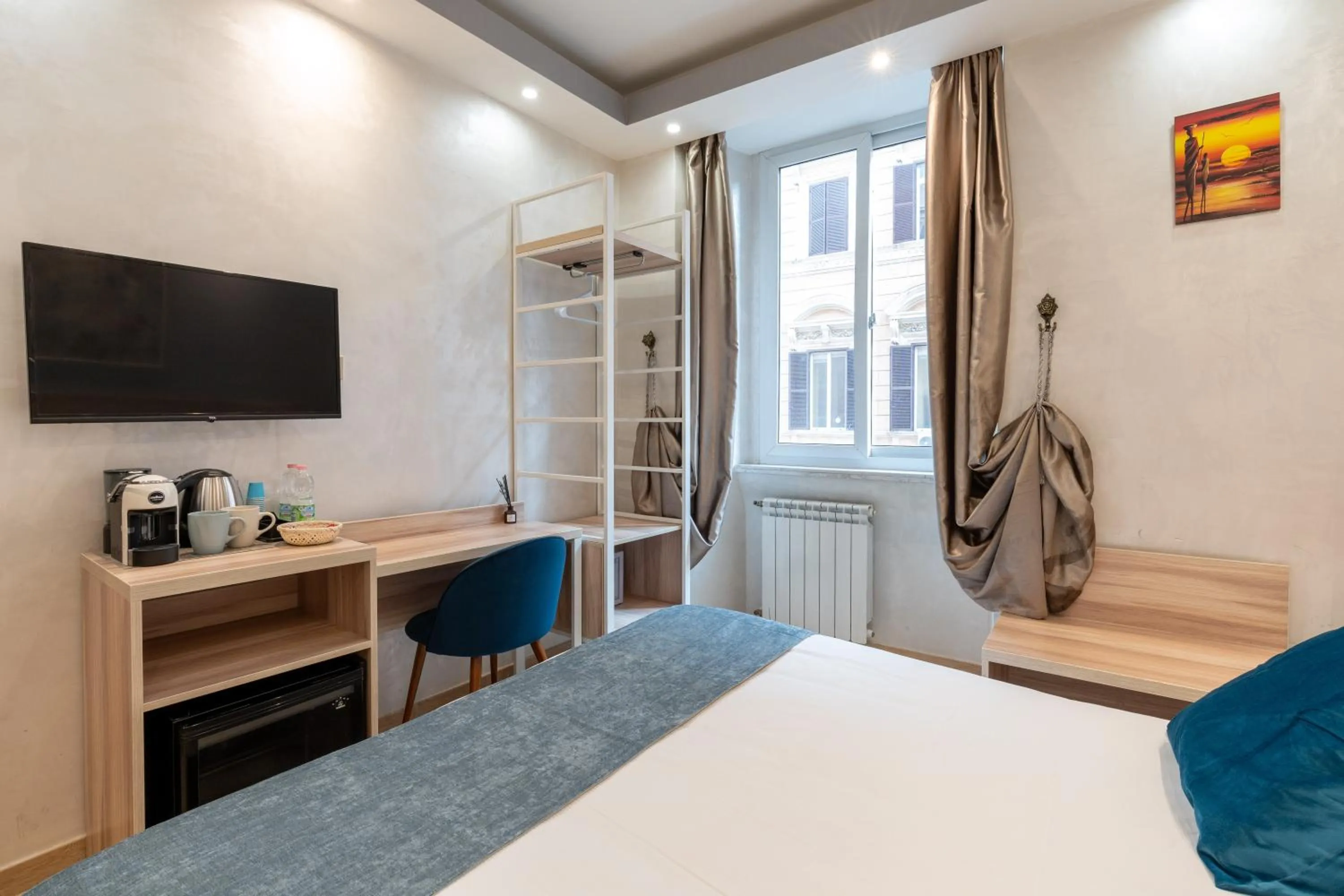 Bed in Rome Love Hotel