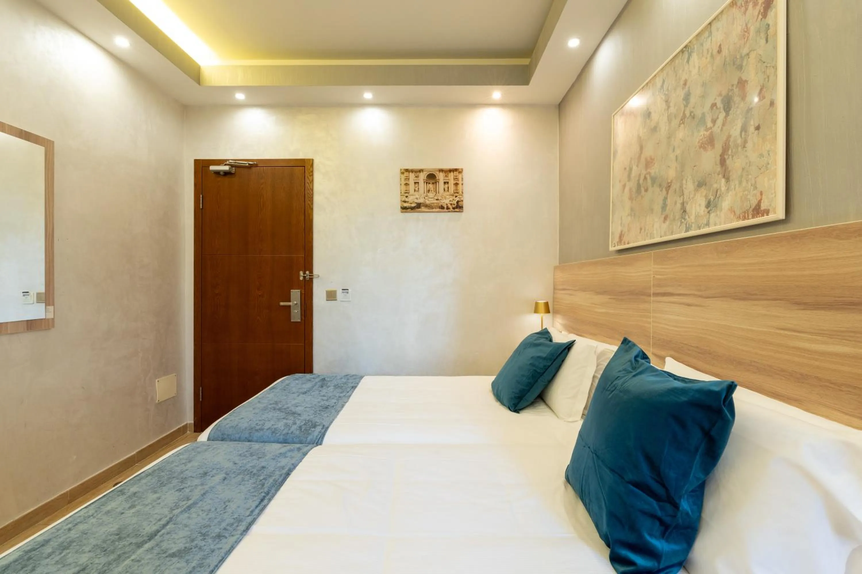 Bed in Rome Love Hotel