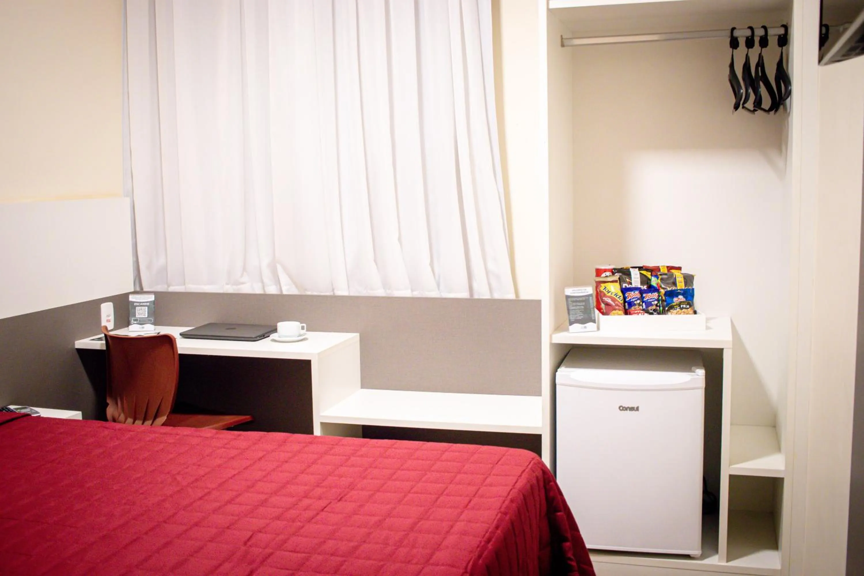 Photo of the whole room, Bed in Hotel H2 Congonhas