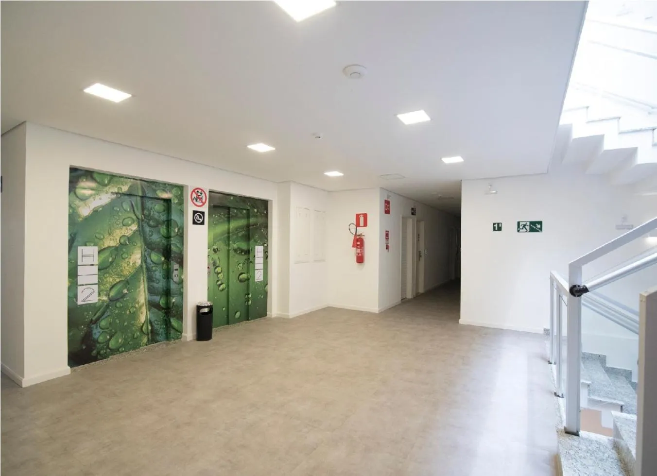 elevator in Hotel H2 Congonhas