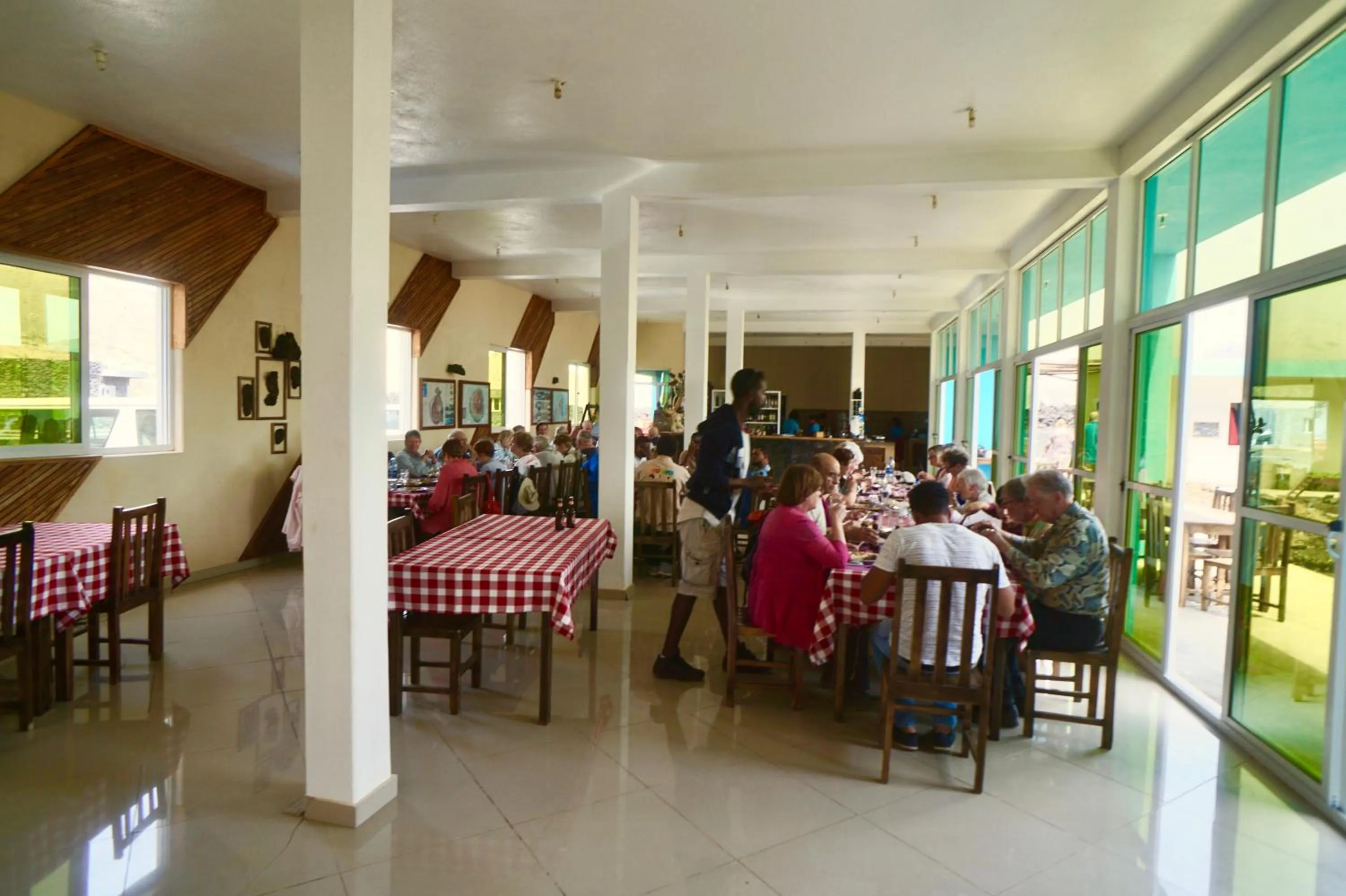 Restaurant/places to eat in Casa Marisa 2.0