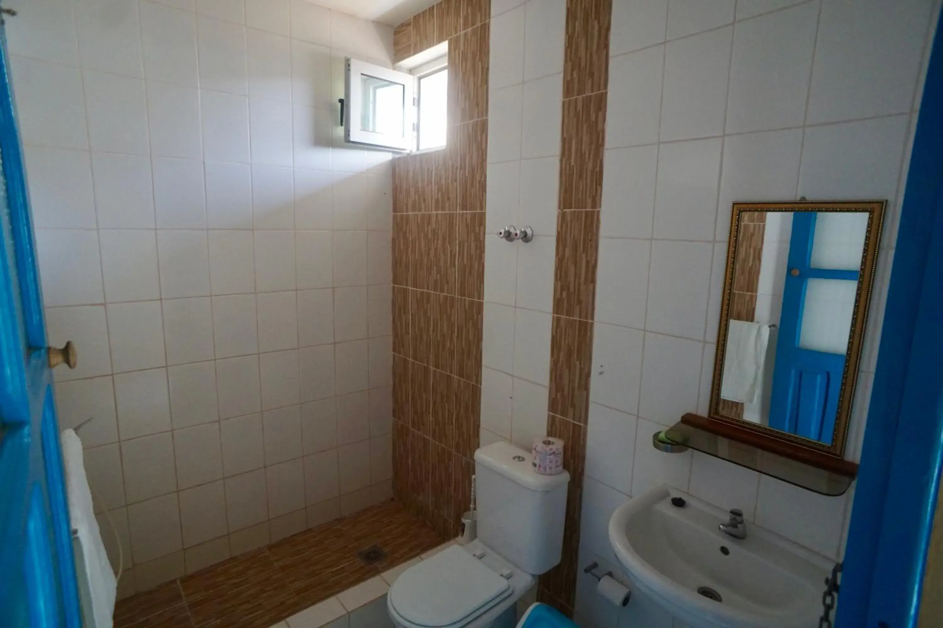 Budget Double Room - single occupancy in Casa Marisa 2.0 Budget Double Room - single occupancy in Casa Marisa 2.0