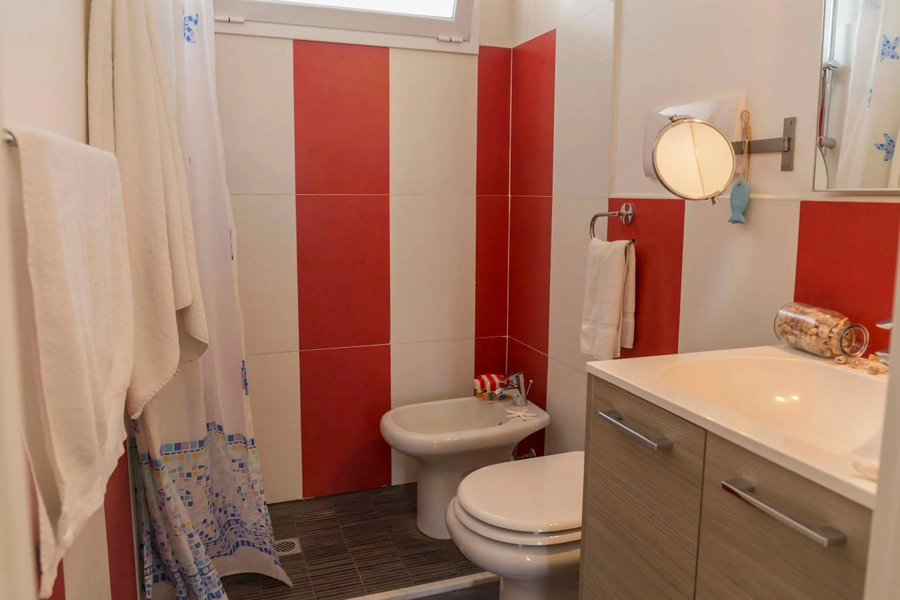 Bathroom in Mareinsicilia Cannamara Appartamenti