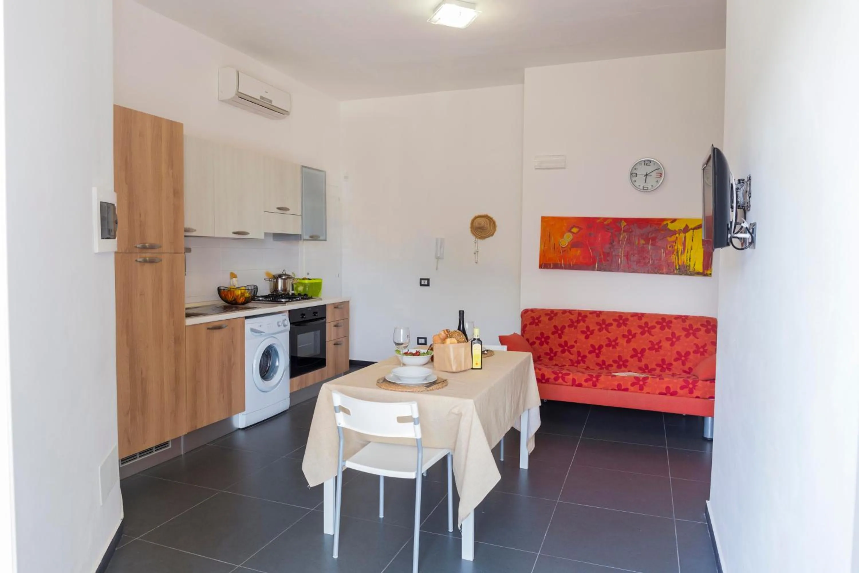 Kitchen or kitchenette in Mareinsicilia Cannamara Appartamenti