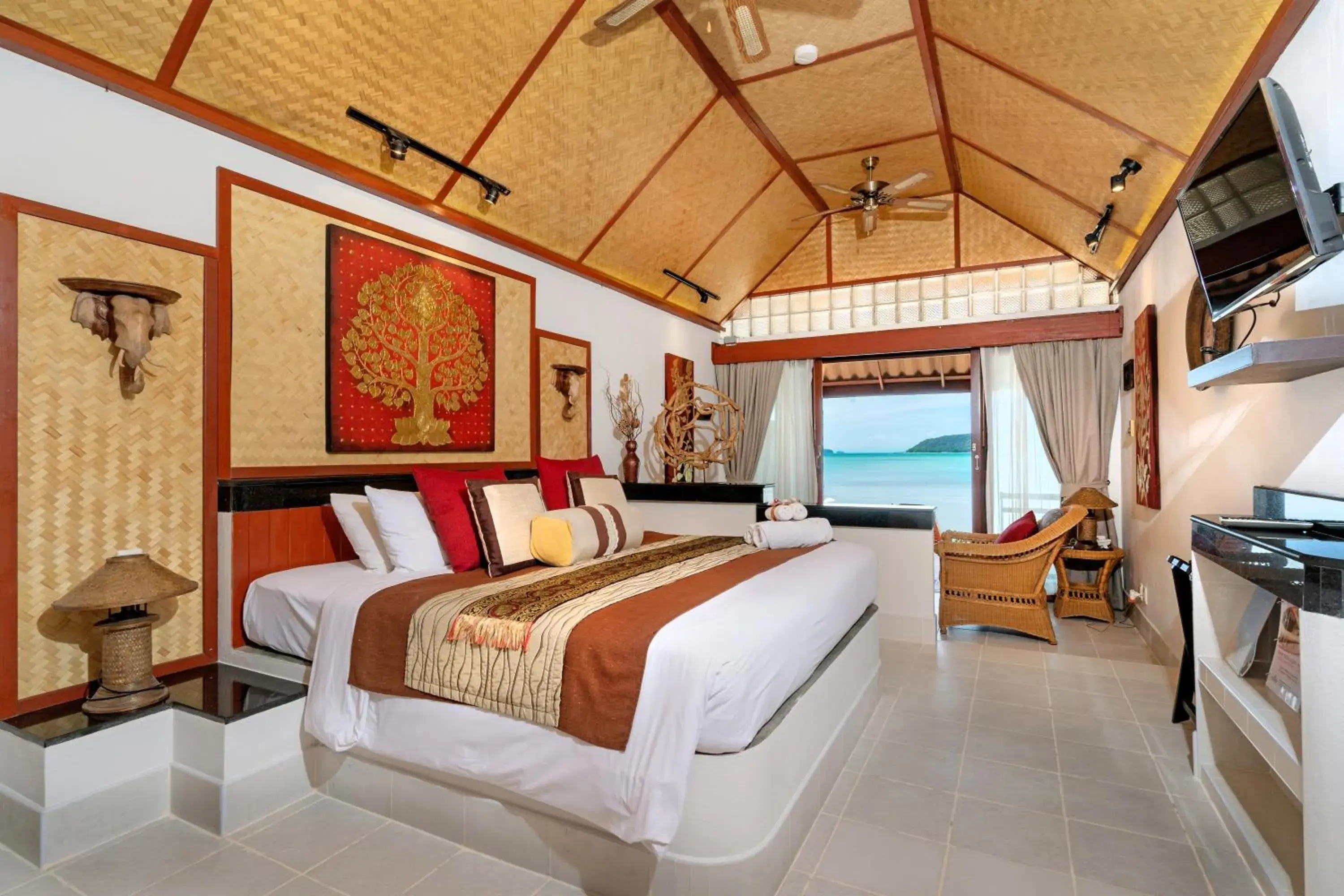 Suite - Beach Front in Friendship Beach Resort & Atmanjai Wellness Centre Suite - Beach Front in Friendship Beach Resort & Atmanjai Wellness Centre