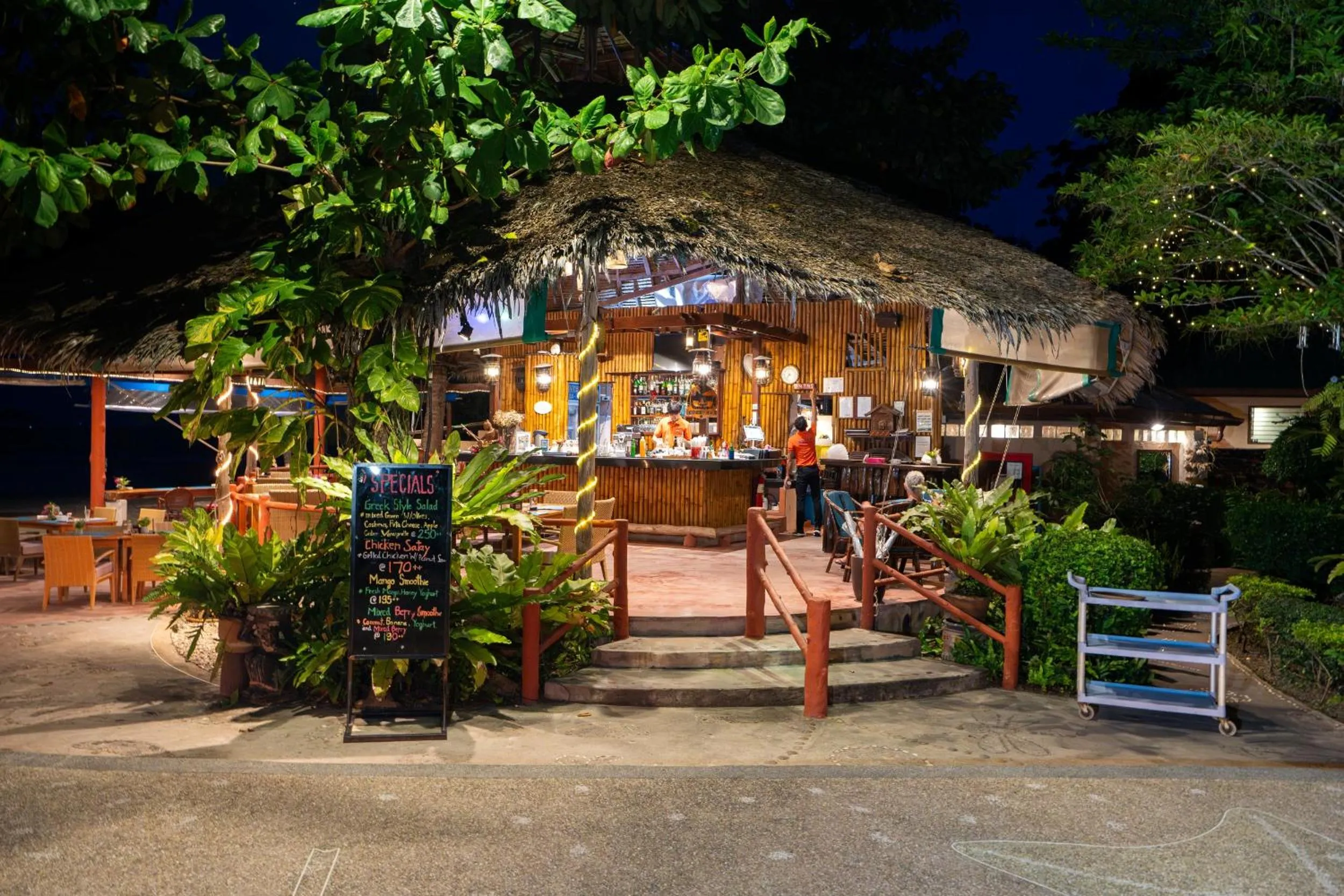 Night in Friendship Beach Resort & Atmanjai Wellness Centre