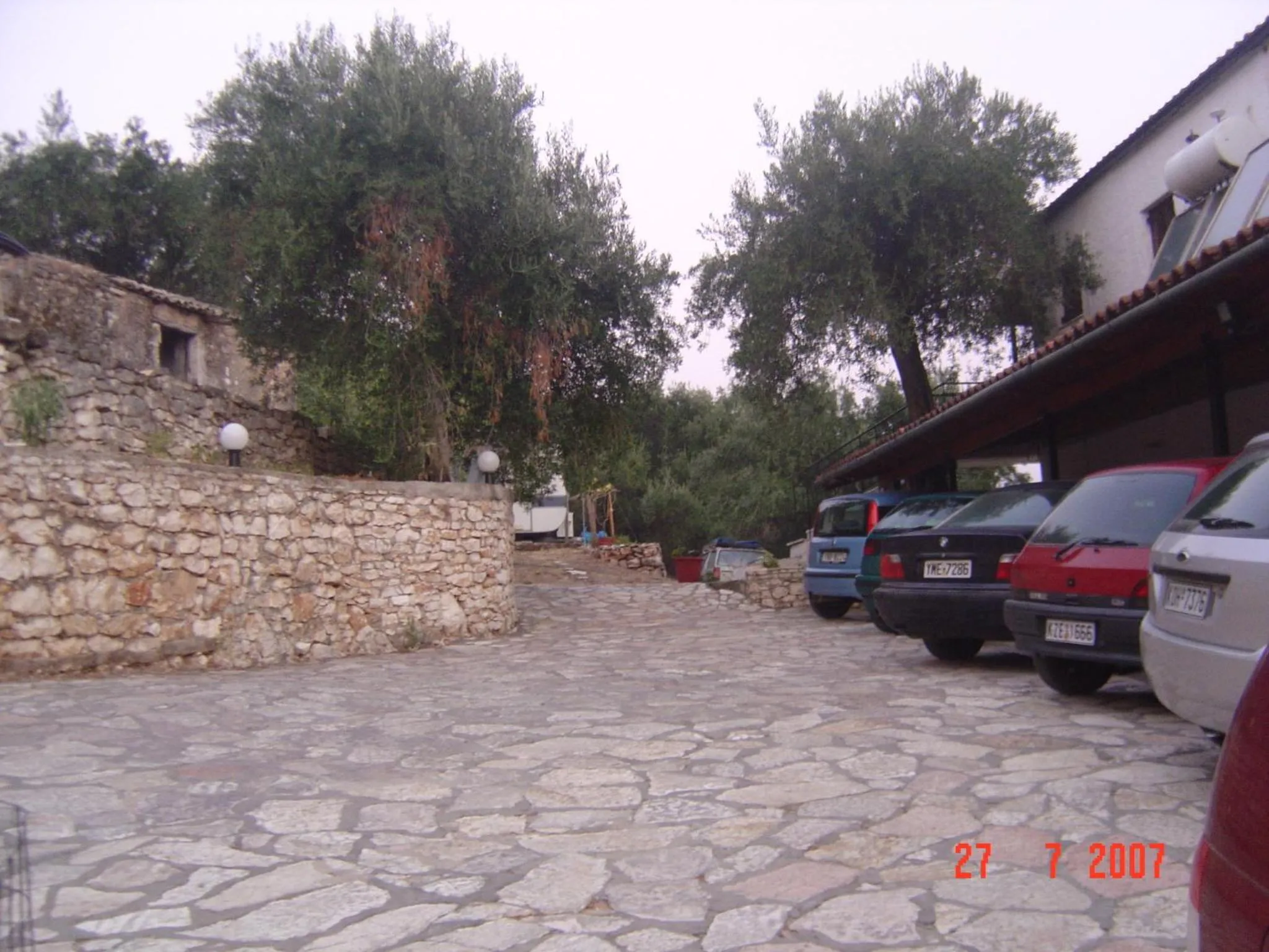 Facade/entrance in Fatiras Studios