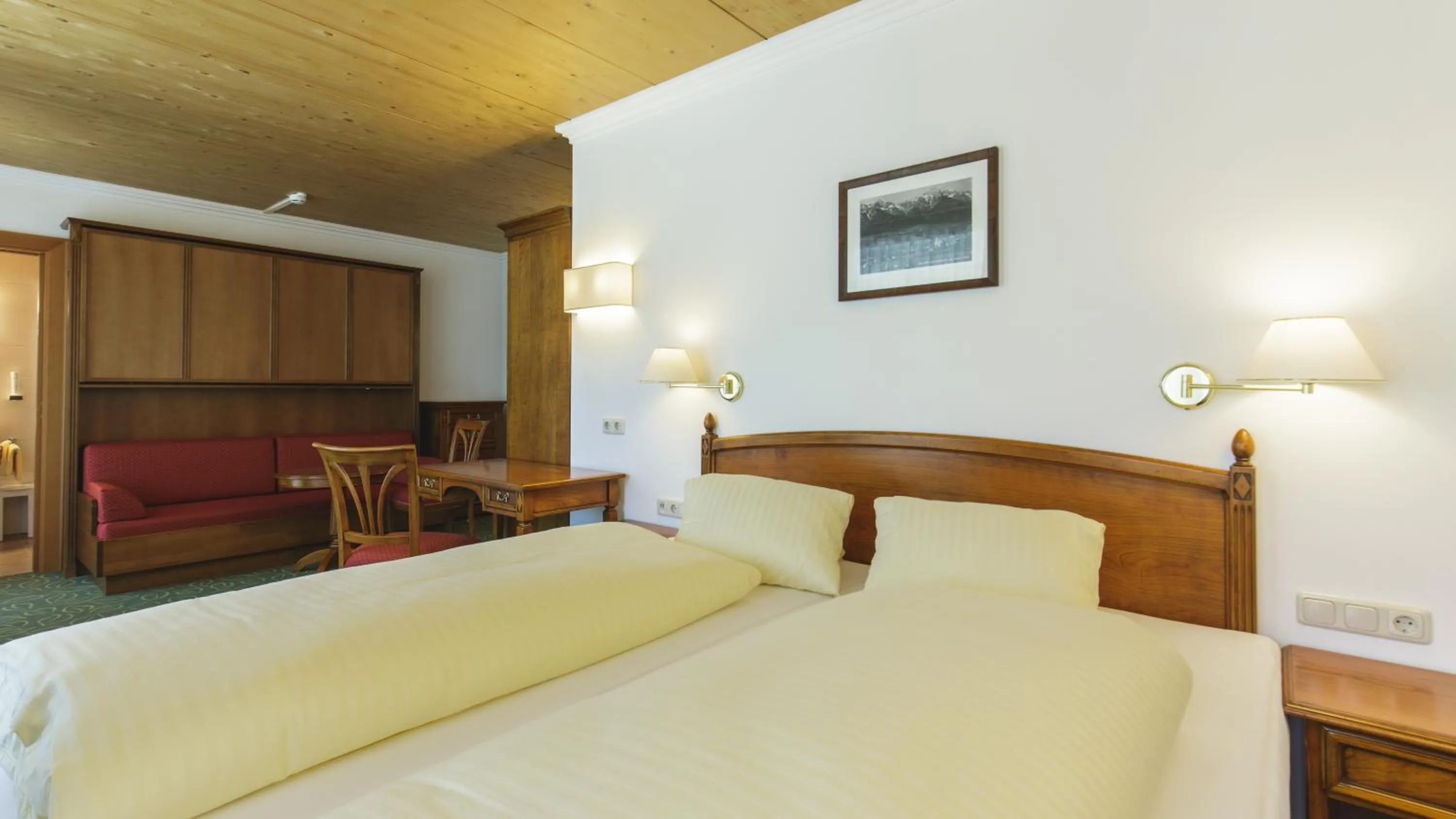 Photo of the whole room, Bed in Hotel Niederreiter