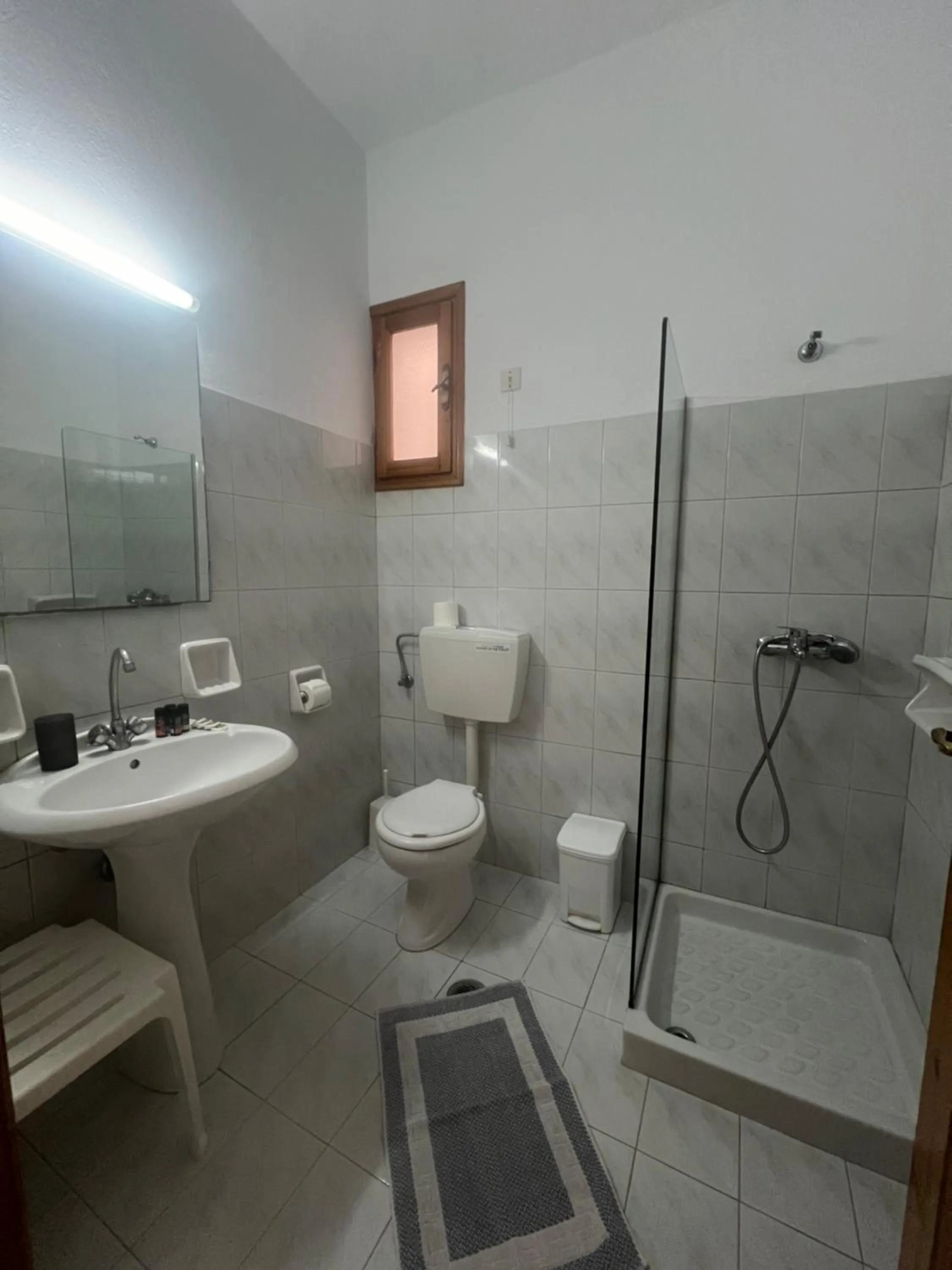 Anemos Hotel & Apartments