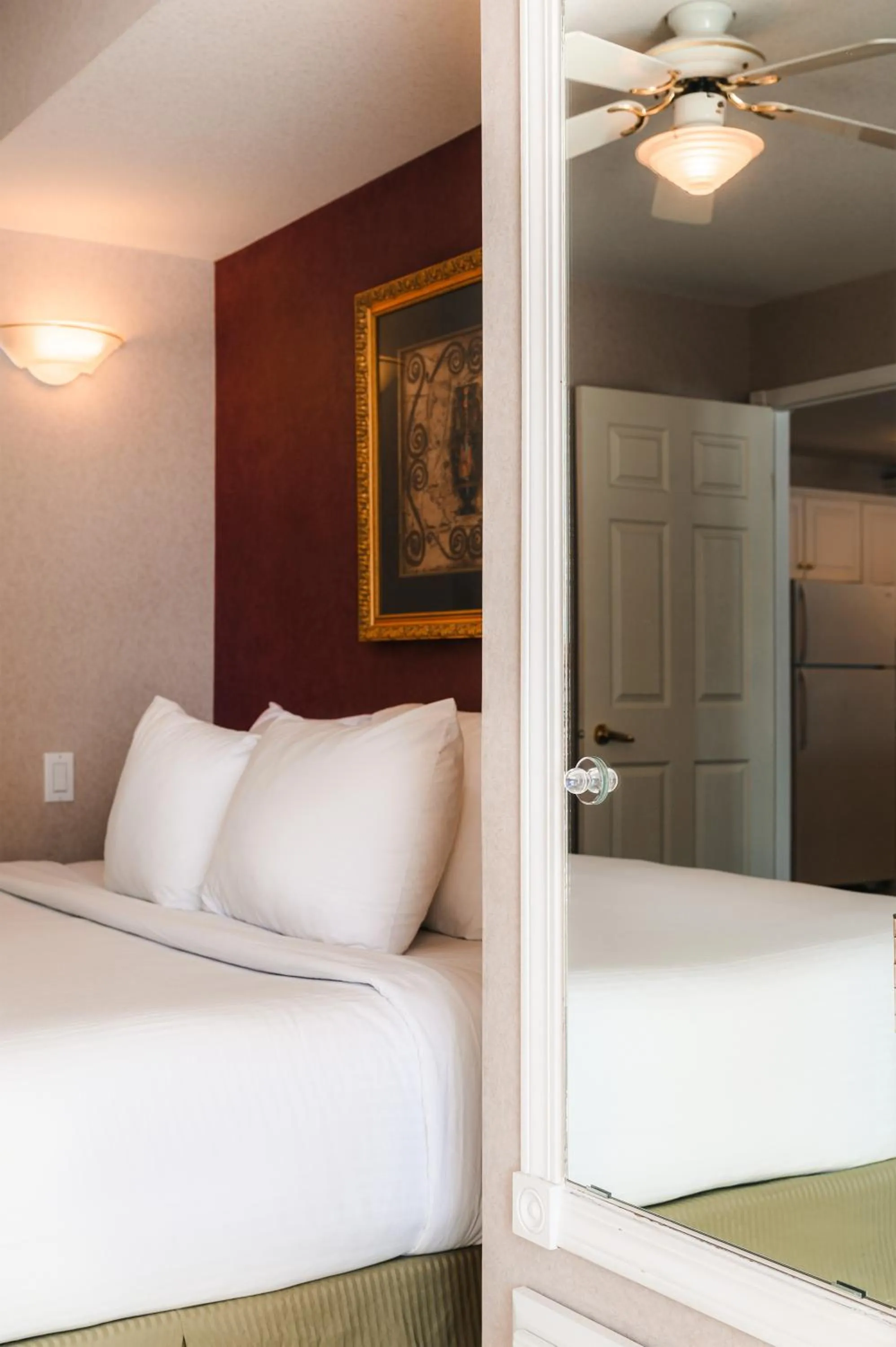 Bed in Mountain View Resort and Suites at Fairmont Hot Springs