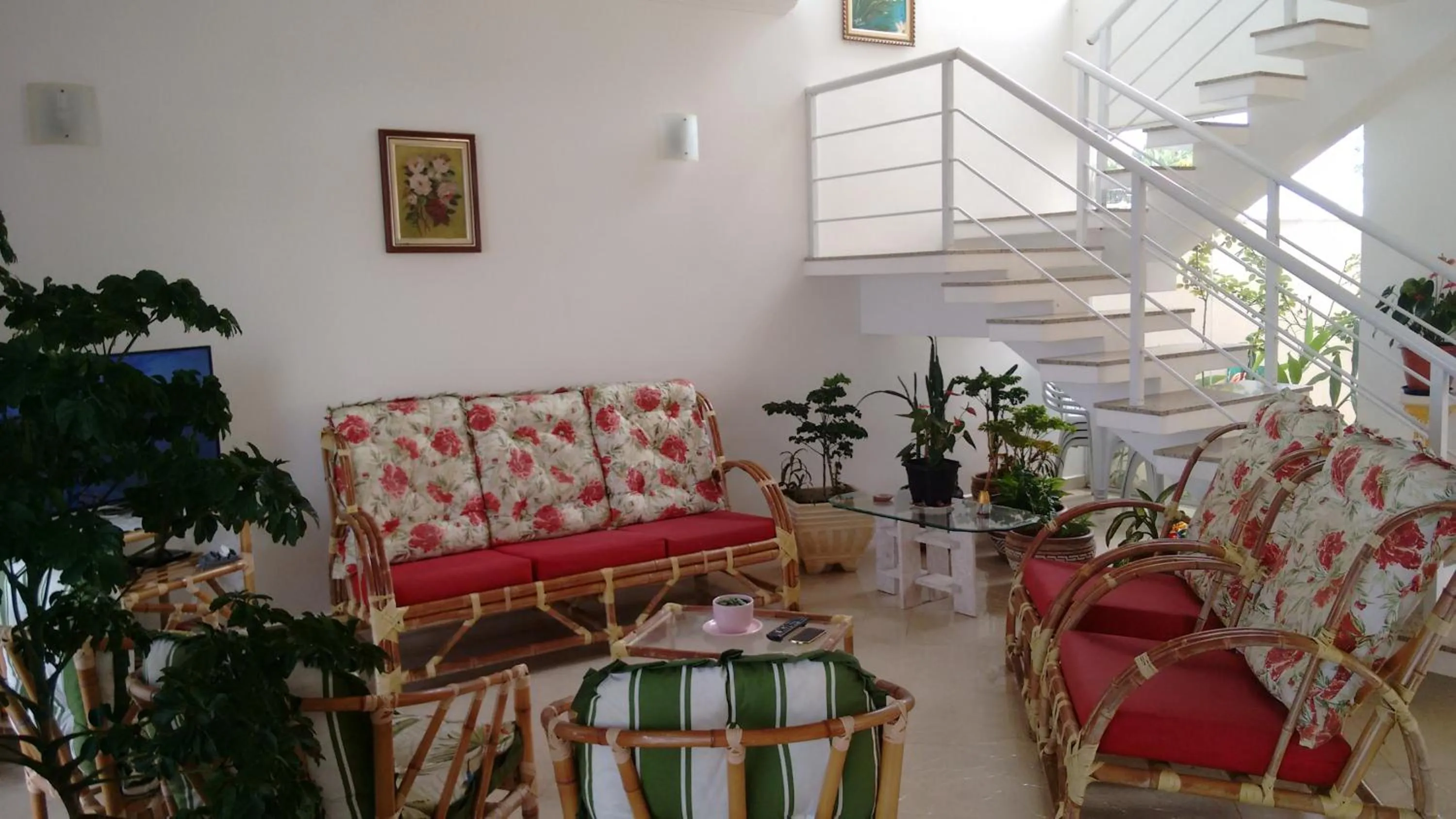 CASA - FRENTE PARA O MAR