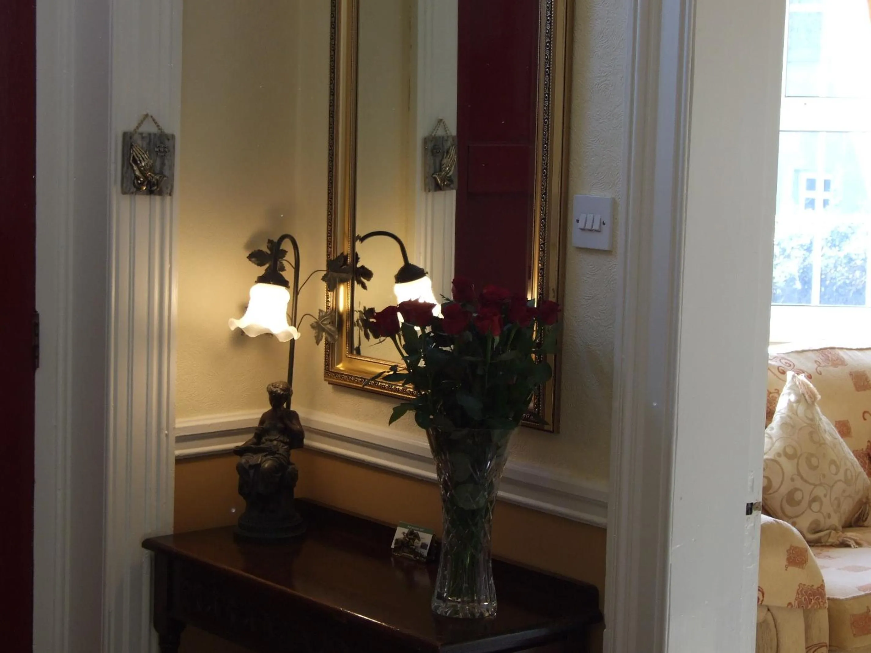 Day in Shannonside House N37HF67