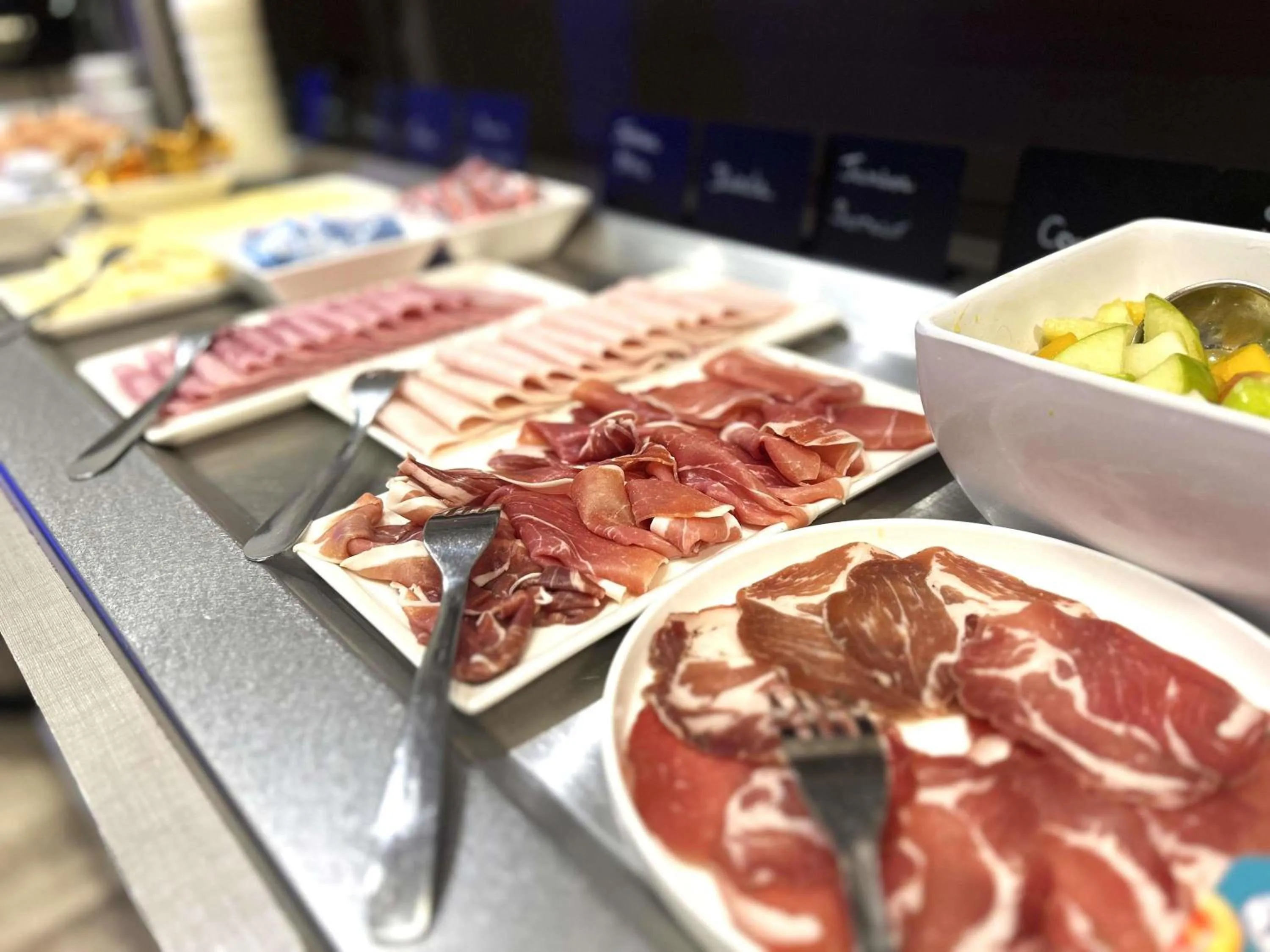 Breakfast in ibis Styles Rouen Nord-Barentin