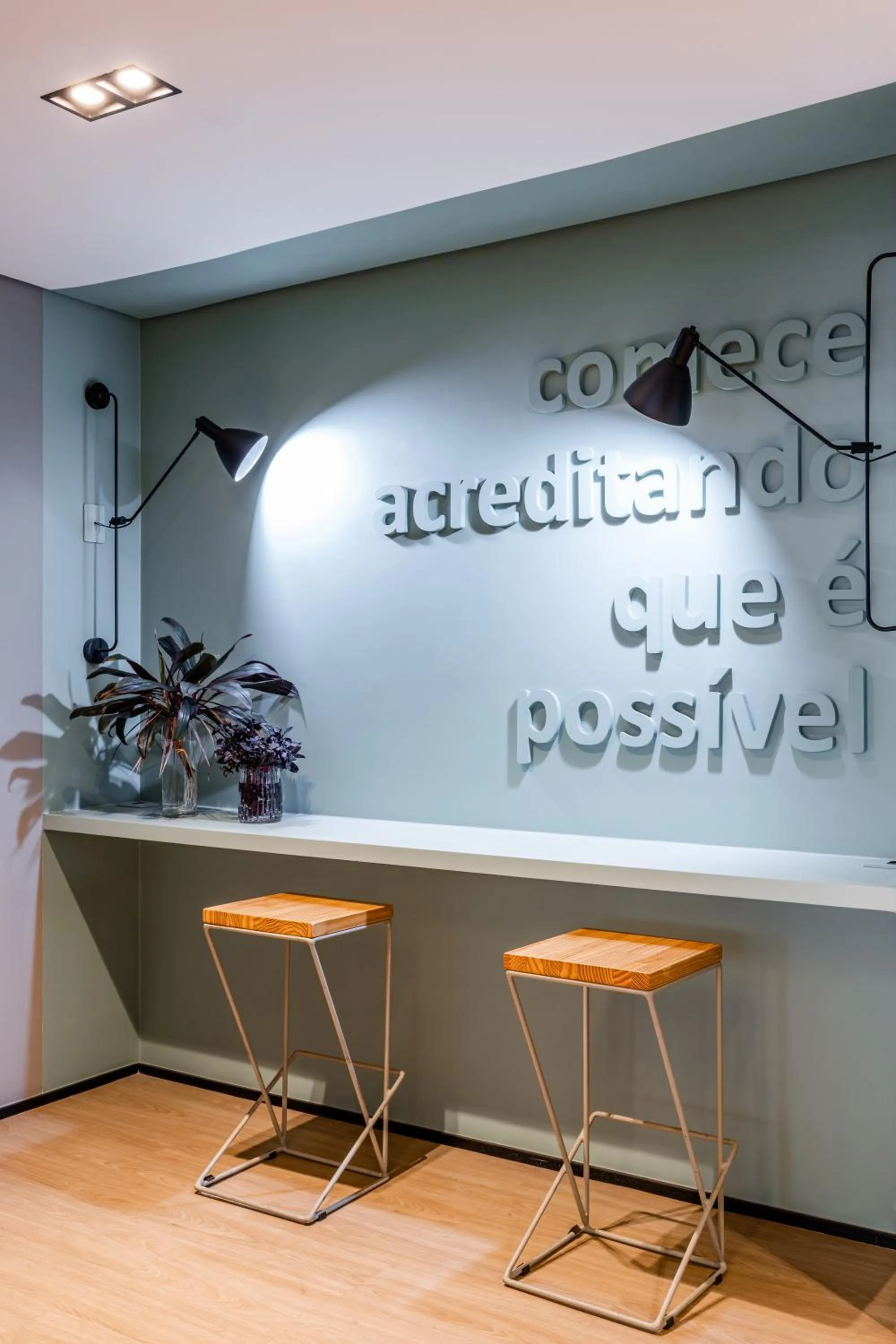 Seating area in Hotel Parati Minas