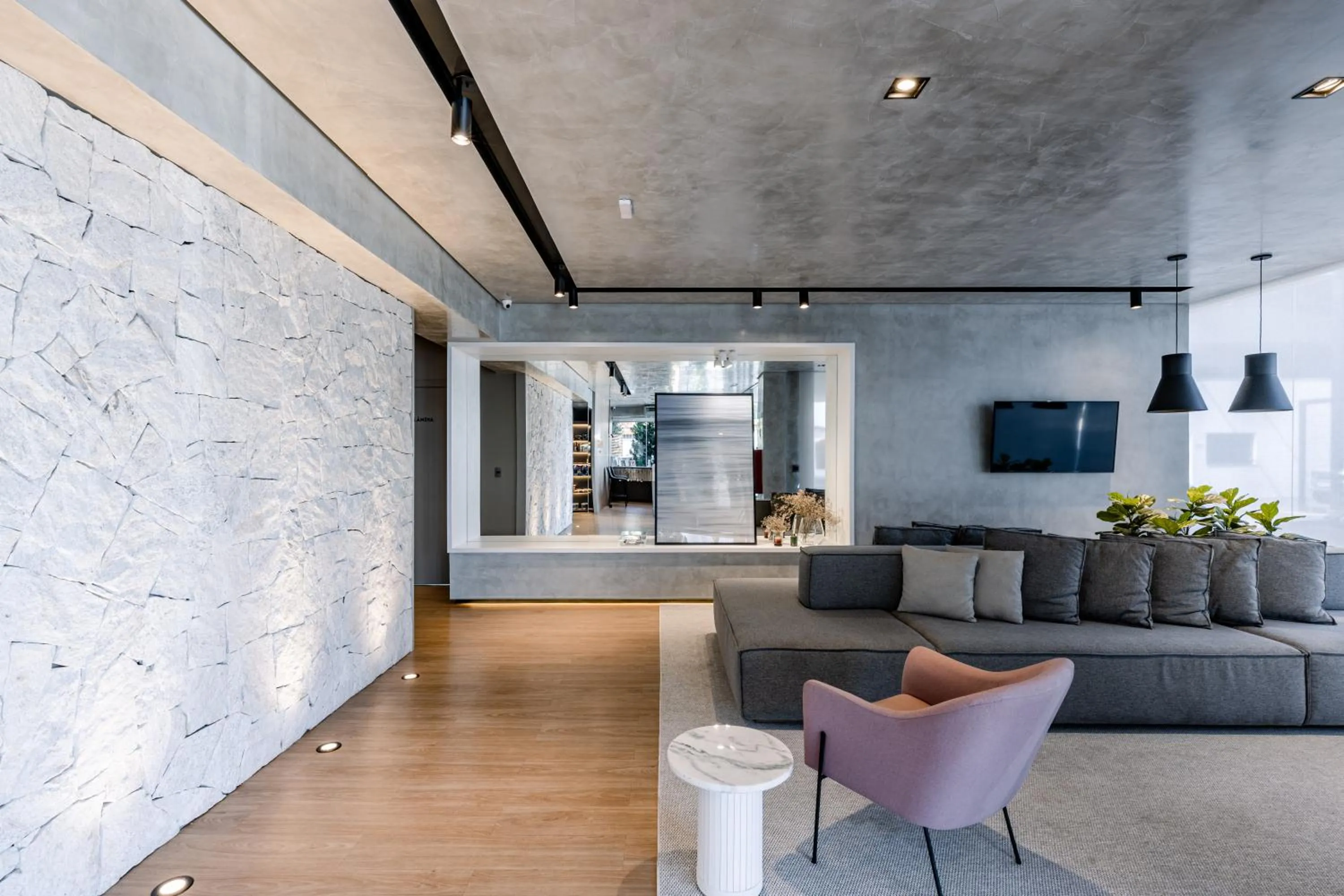 Seating area in Hotel Parati Minas