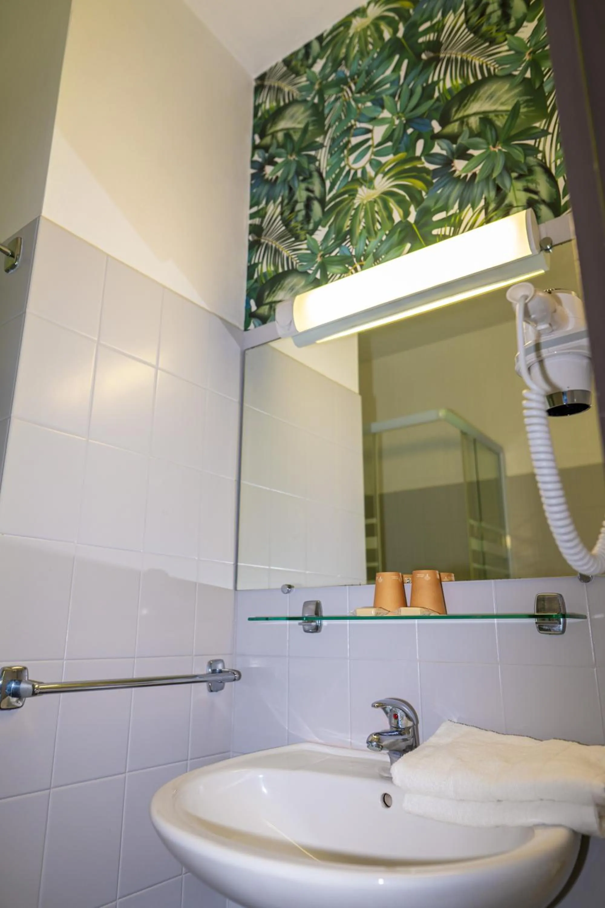 Bathroom in Hotel Les Oliviers