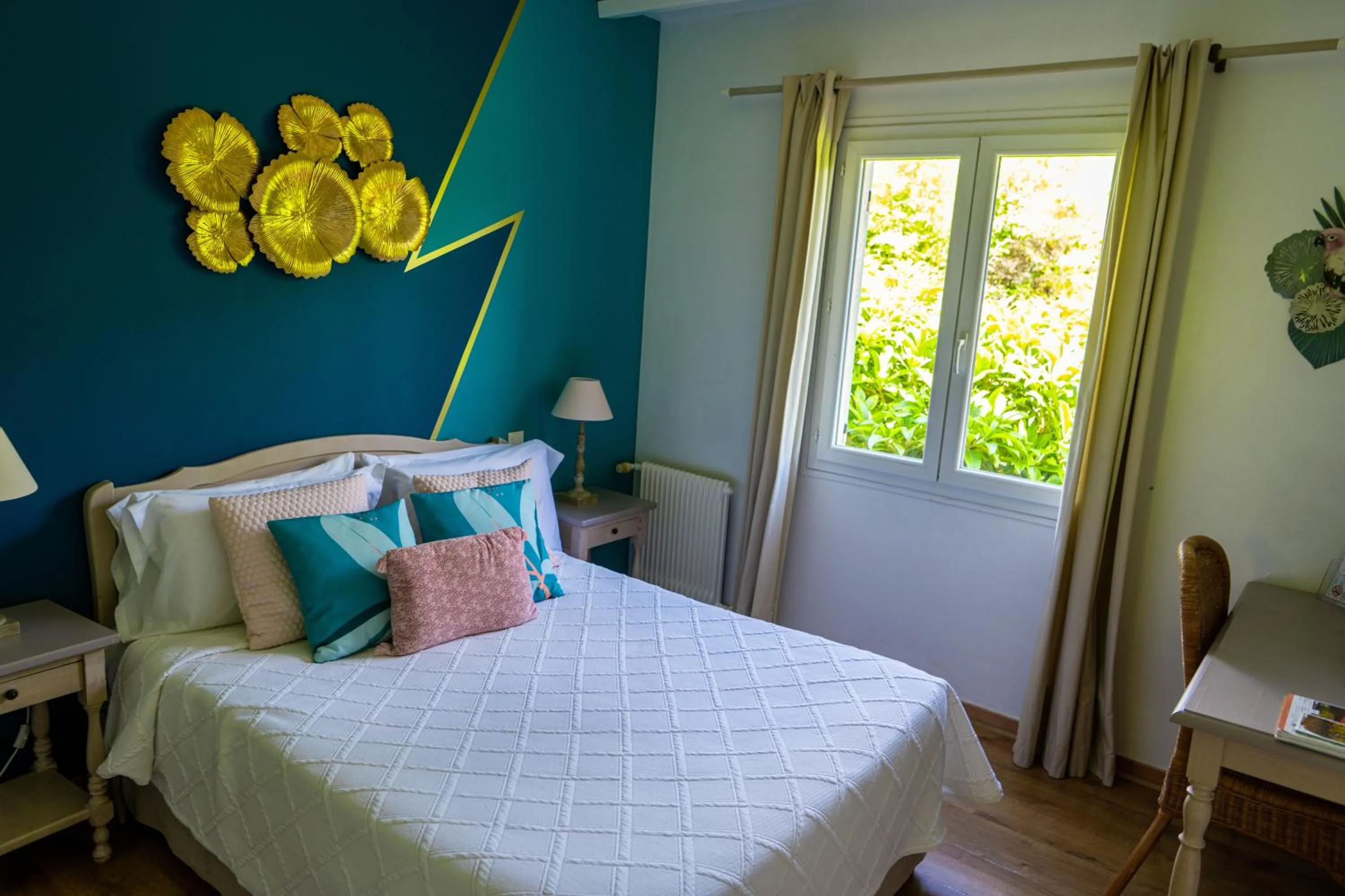 Bedroom, Bed in Hotel Les Oliviers