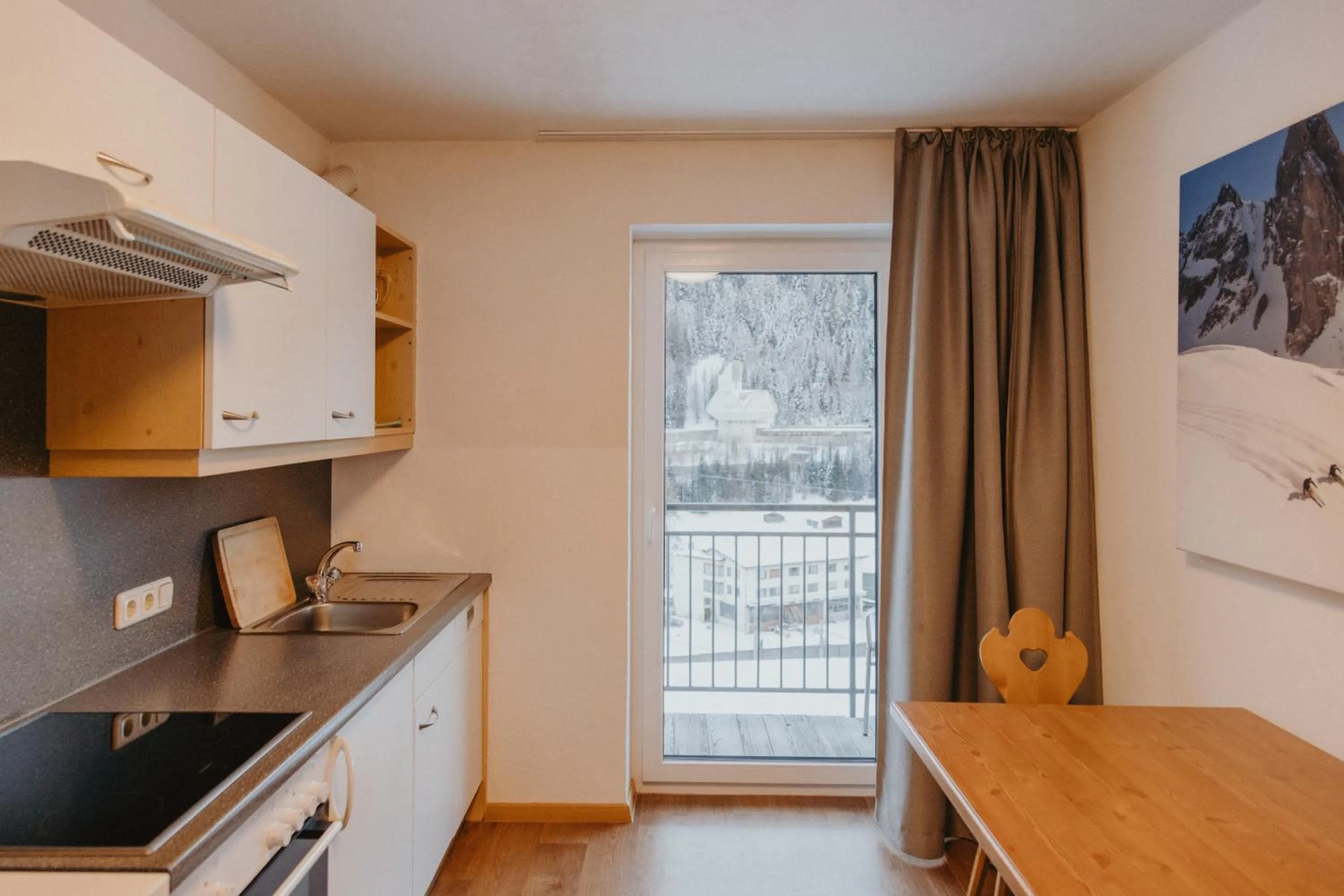 Kitchen or kitchenette in Gästehaus Kolp